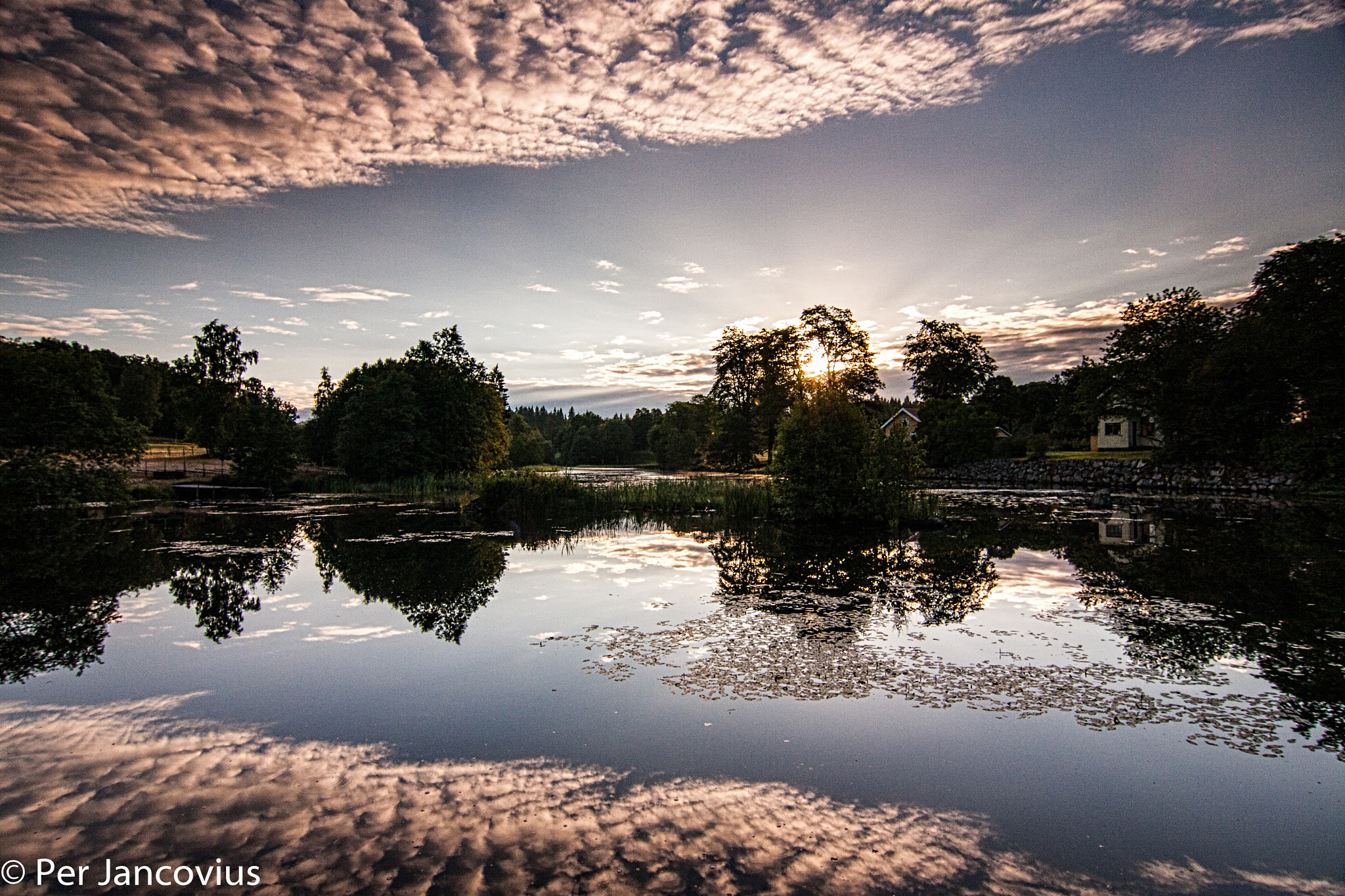 Tokina AT-X Pro 12-24mm F4 (IF) DX sample photo. Reflections photography