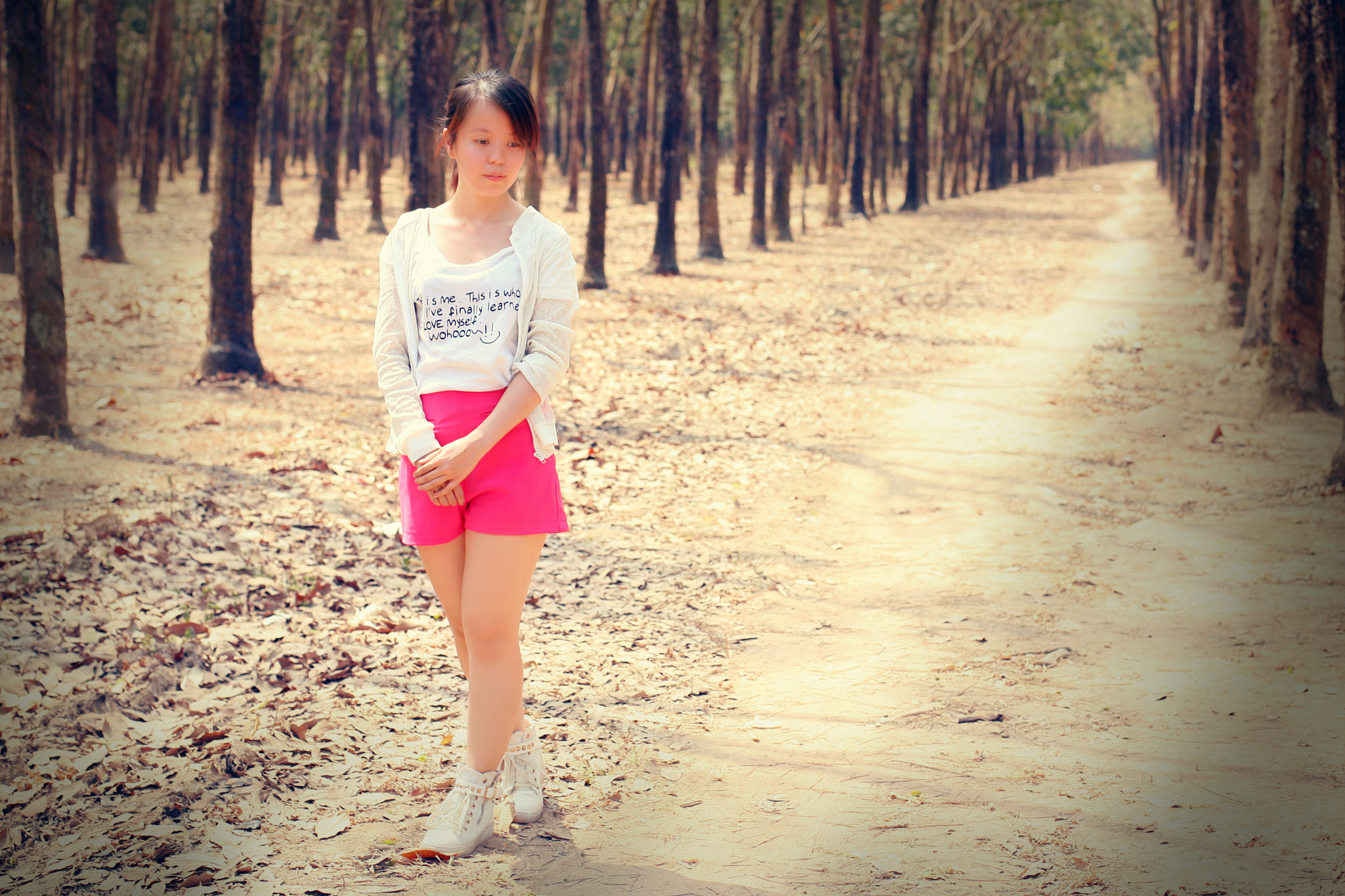 Canon EOS-1D Mark II N sample photo. Cao su đen photography