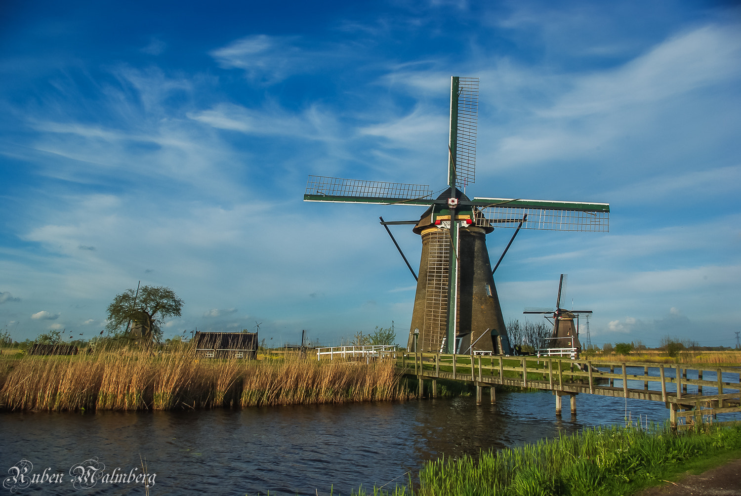 Pentax K200D sample photo. Windmills at kinderdijk photography