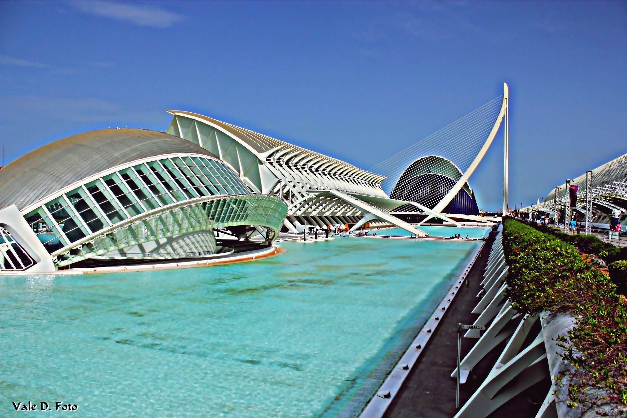 Canon EF-S 18-55mm F3.5-5.6 IS sample photo. Valencia photography