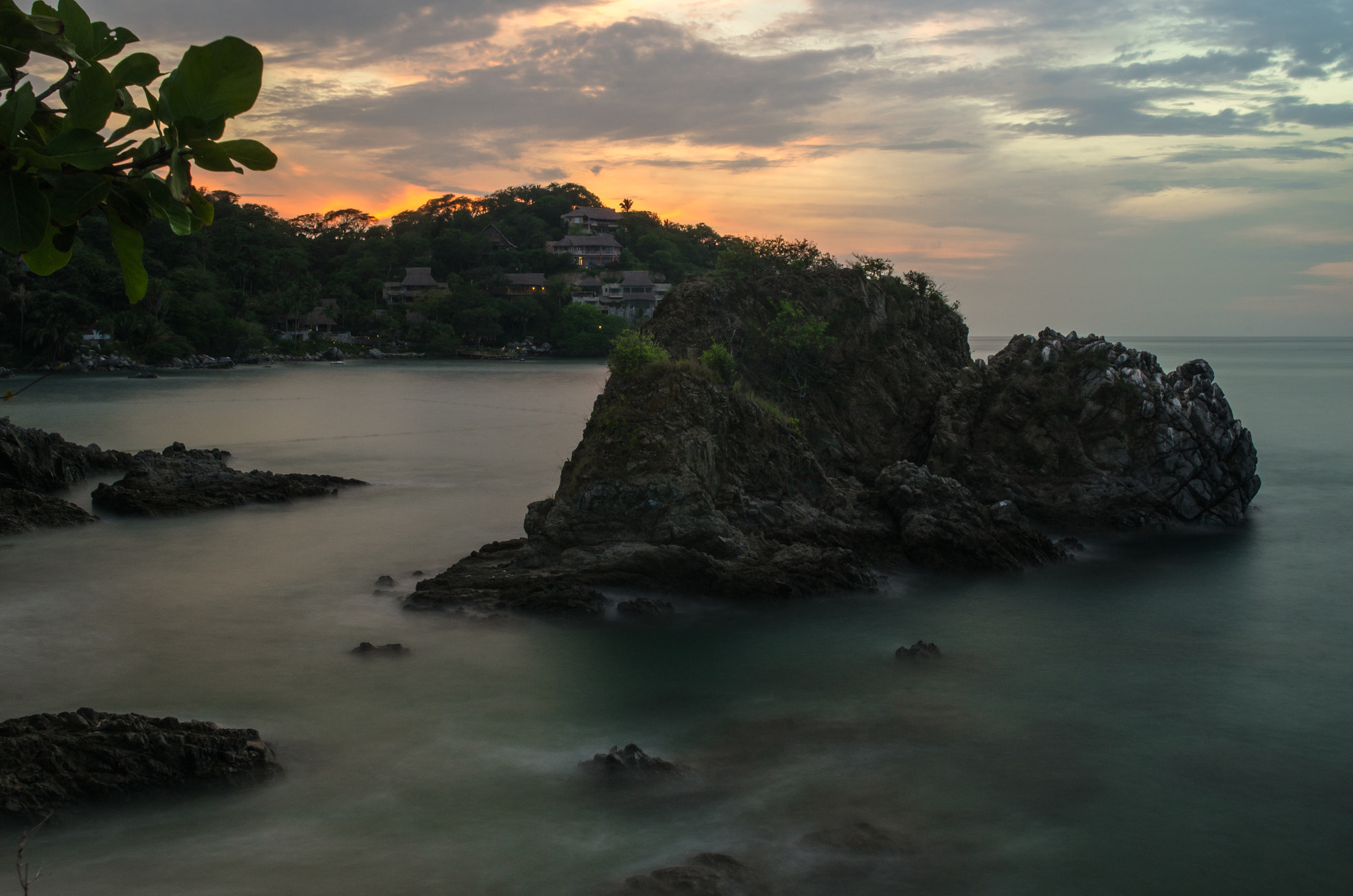 Samyang 12mm F2.8 ED AS NCS Fisheye sample photo. Banks of mexico photography