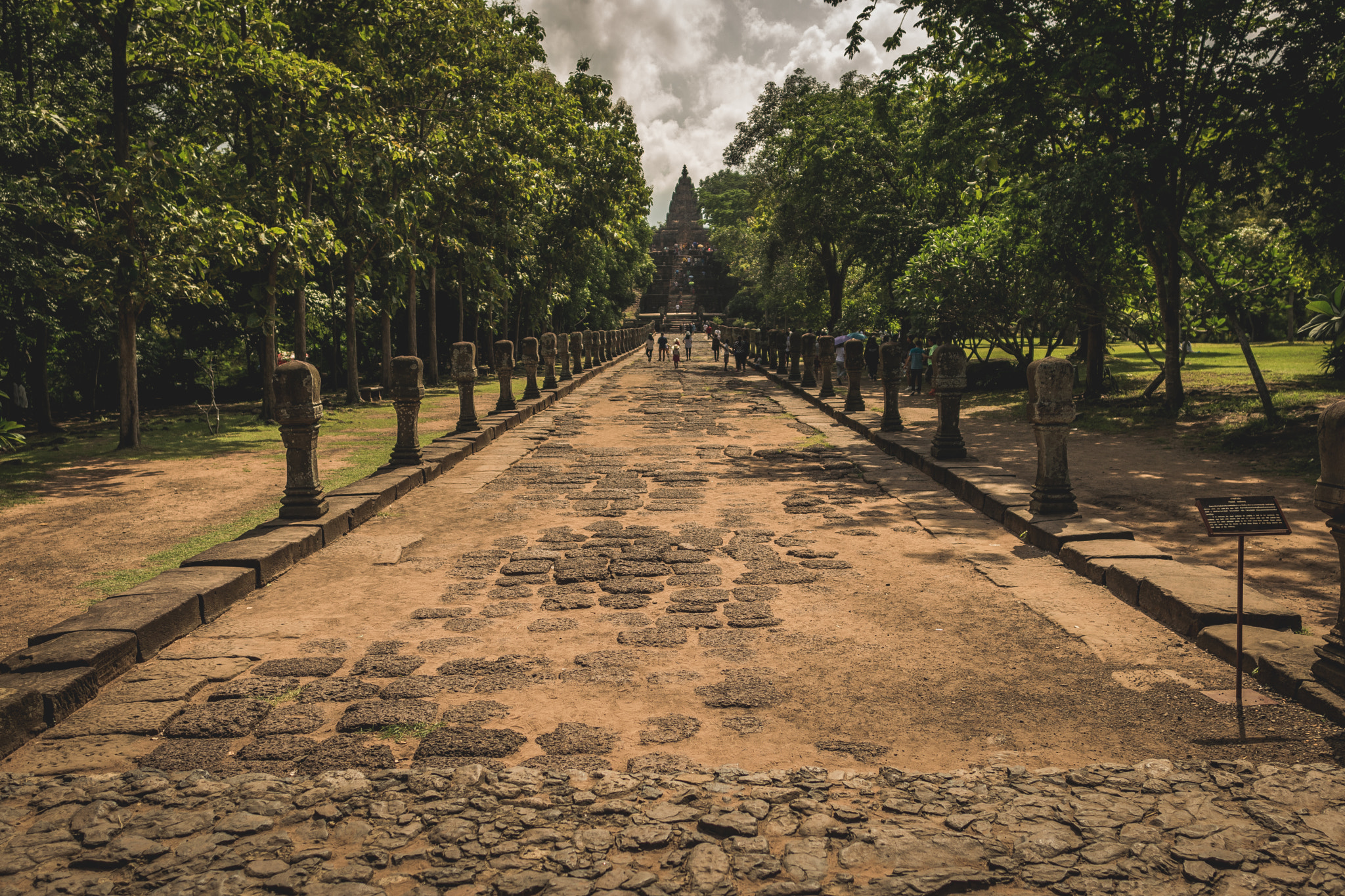 Nikon D3300 + Nikon AF-S Nikkor 20mm F1.8G ED sample photo. Prasat hin phanom rung photography