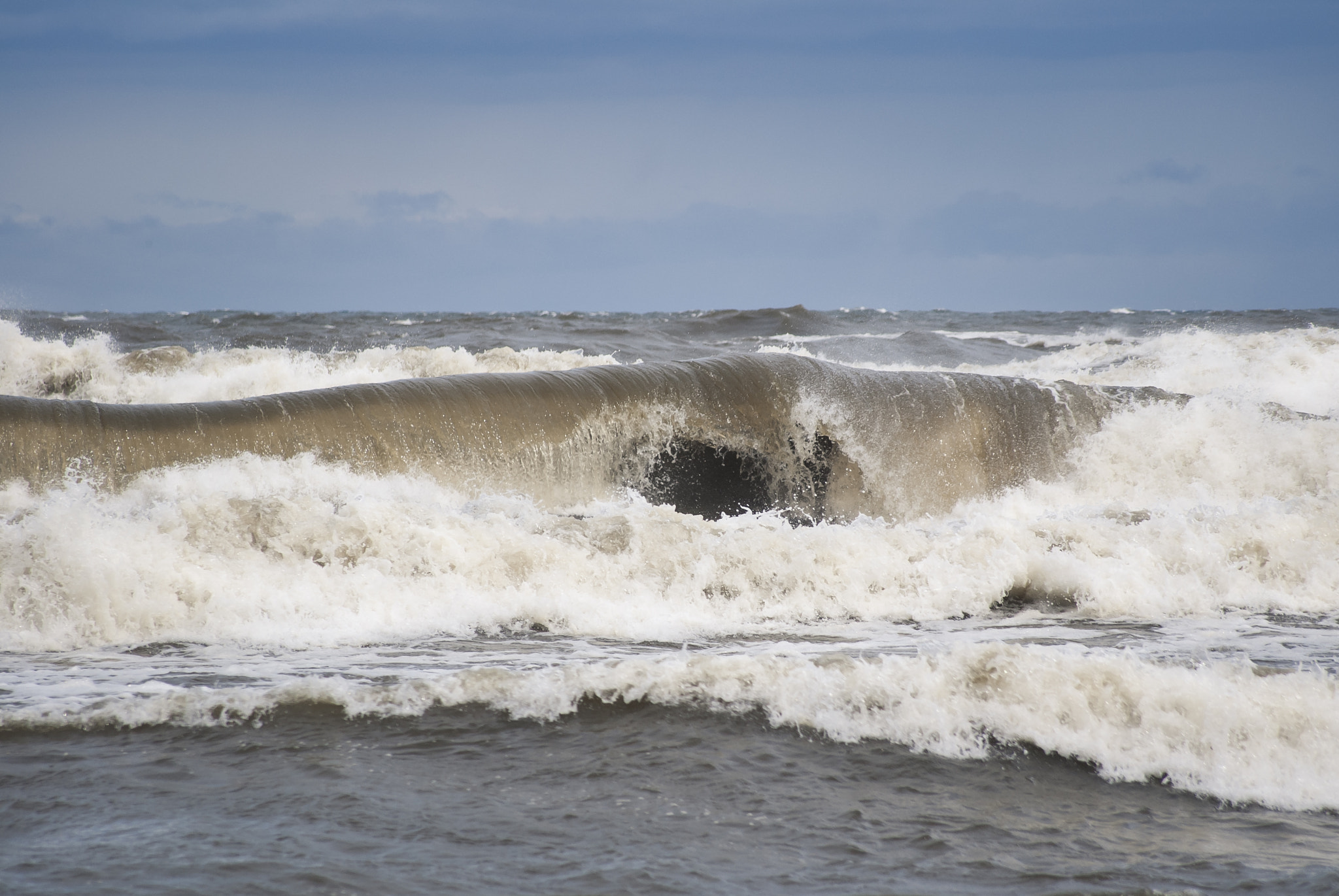 Sony Alpha DSLR-A330 sample photo. Storm on the baltic sea photography