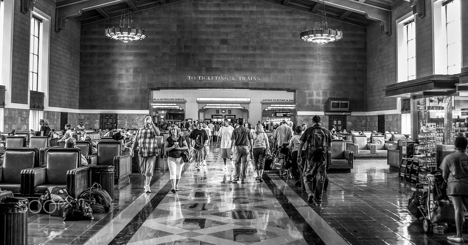 24-70mm F2.8 sample photo. Union station los angeles photography