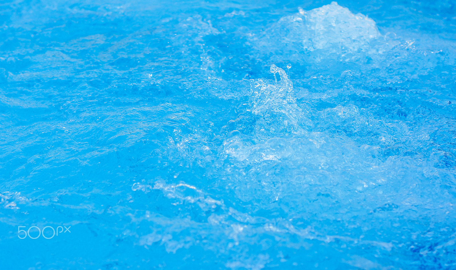 Sony SLT-A55 (SLT-A55V) sample photo. Bright blue water in a pool photography