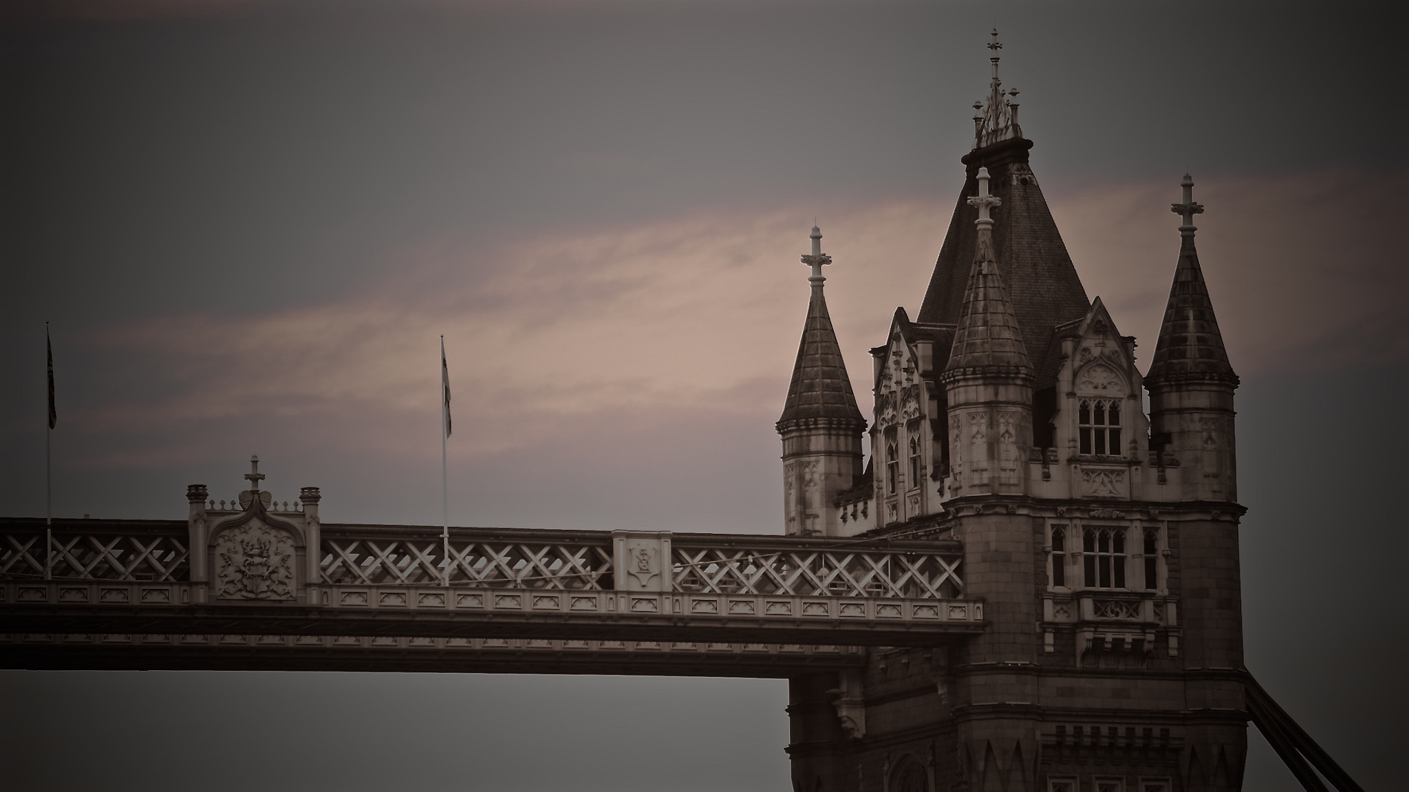 Sony FE 24-240mm F3.5-6.3 OSS sample photo. Tower bridge, london, england, great britain photography