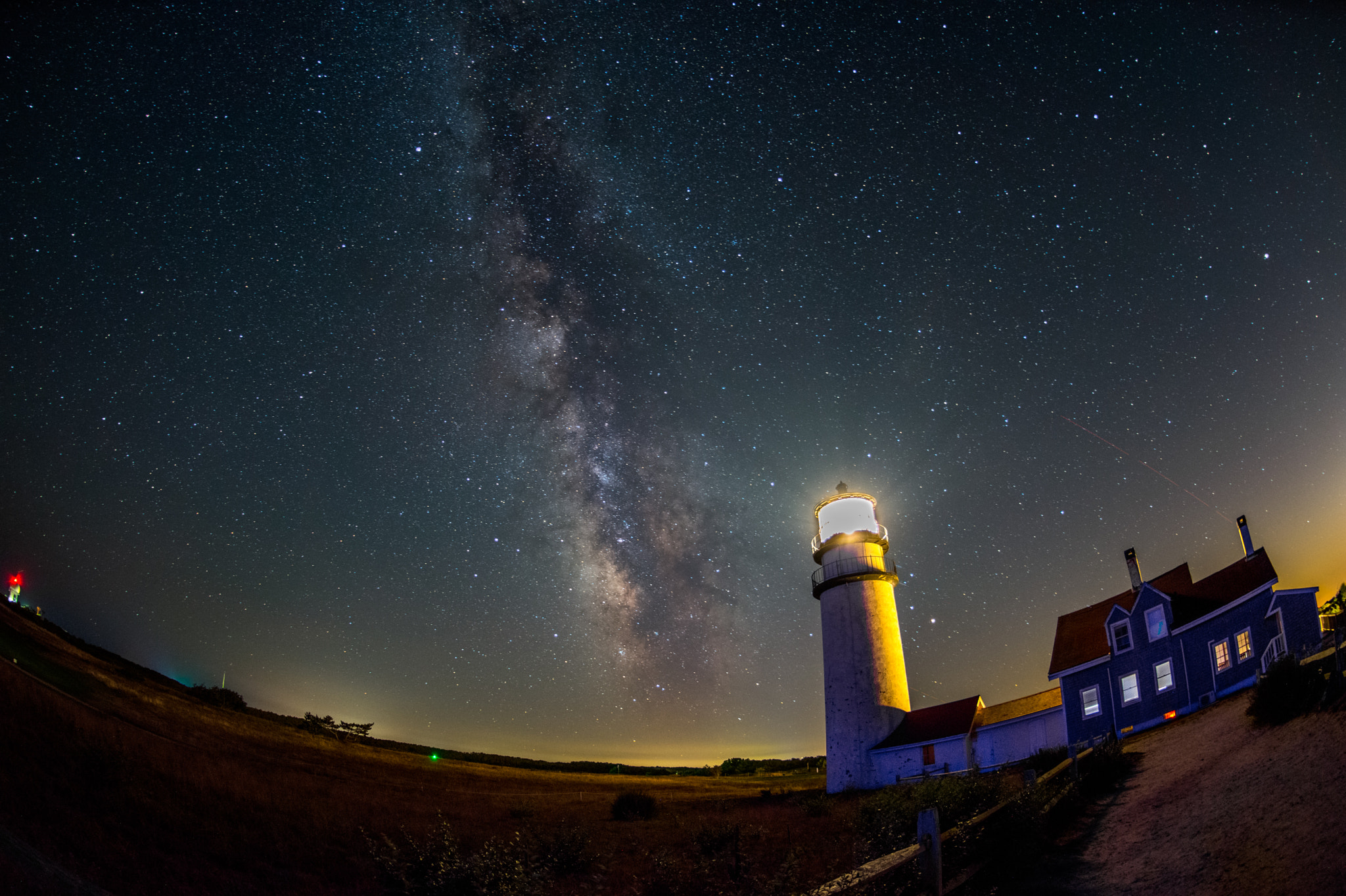 Nikon AF DX Fisheye-Nikkor 10.5mm F2.8G ED sample photo. Highland light in truro photography