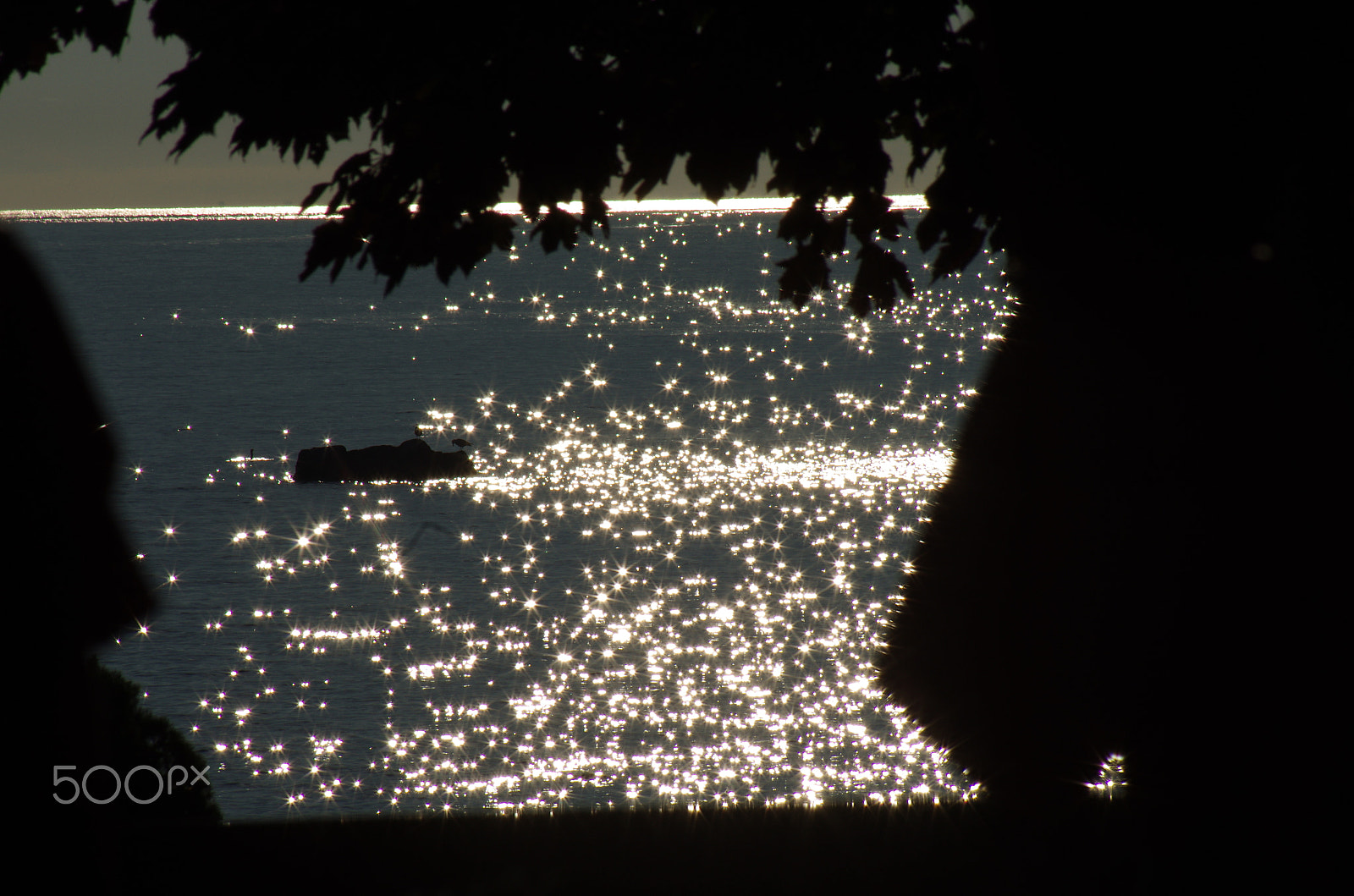 Pentax K-5 + smc PENTAX-FA 80-320mm F4.5-5.6 sample photo. Lake ontario sunrise photography