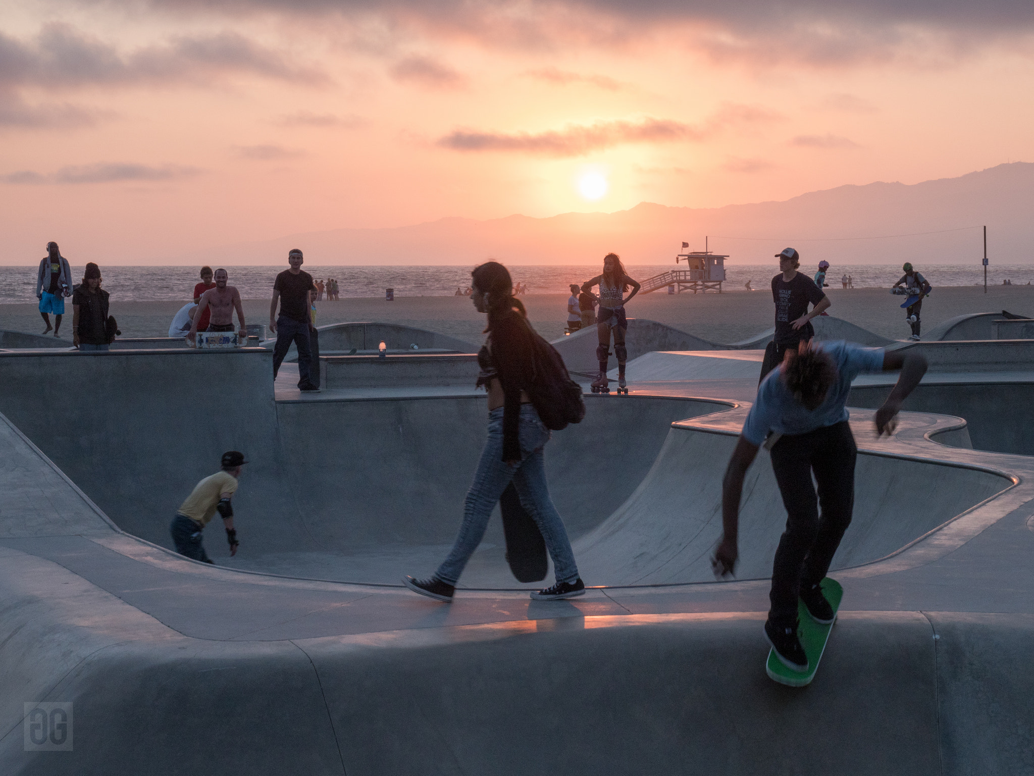 LUMIX G VARIO 12-60/F3.5-5.6 sample photo. Venice skatepark photography