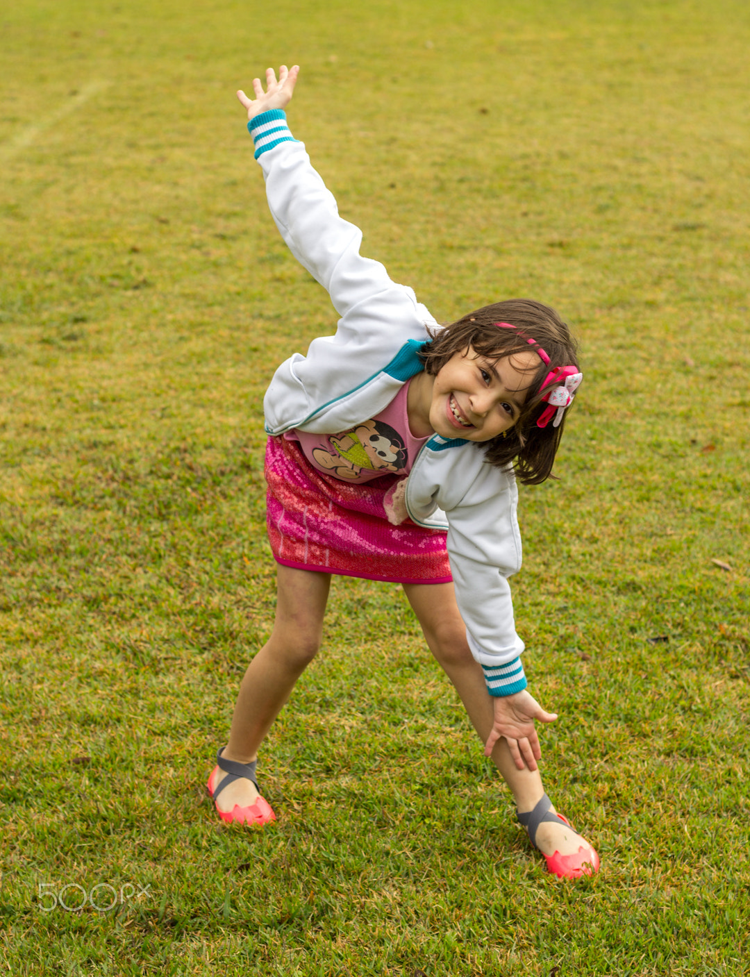 Canon EOS 1200D (EOS Rebel T5 / EOS Kiss X70 / EOS Hi) + Canon EF 50mm F1.8 II sample photo. She's so happy... photography