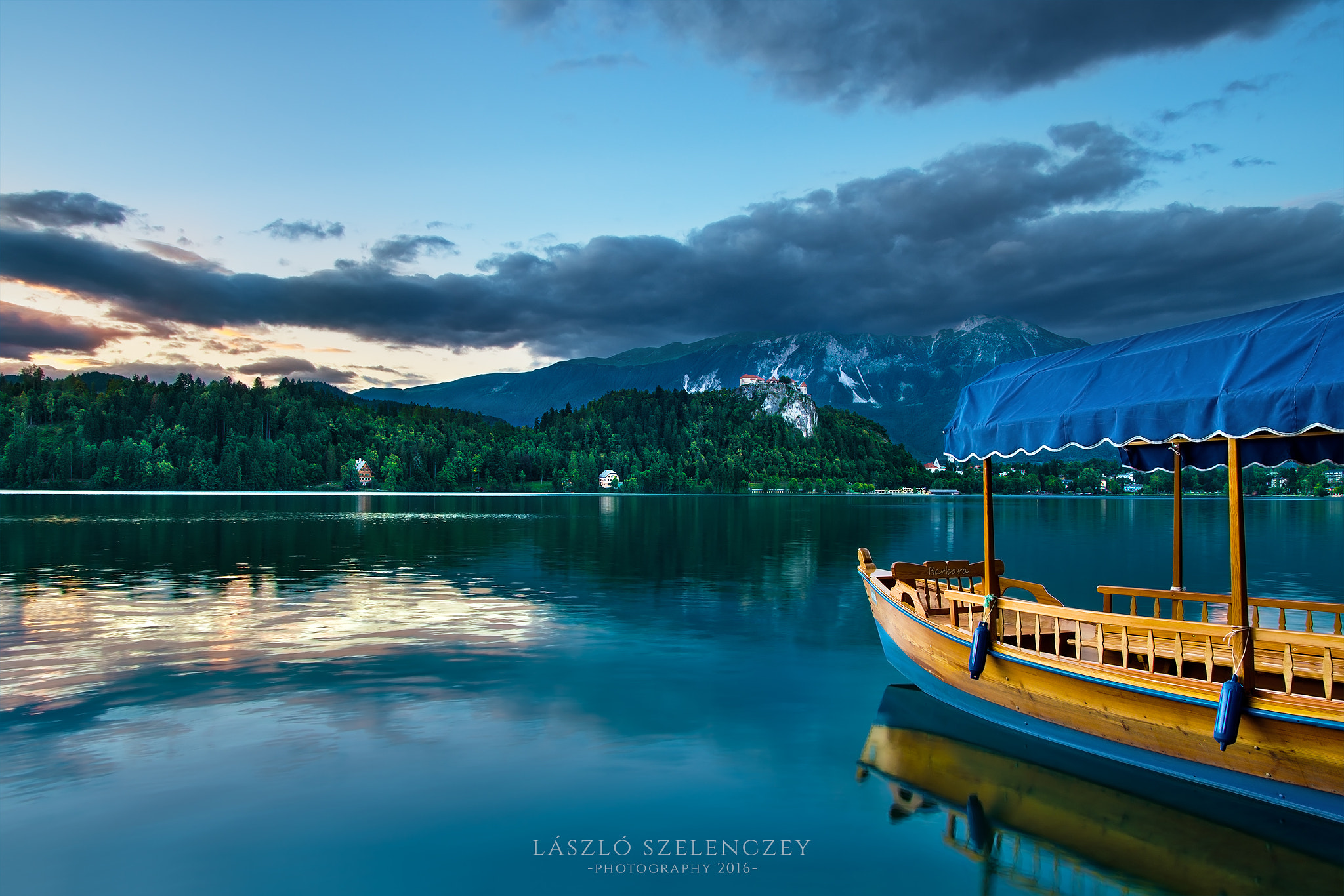 Sigma 17-50mm F2.8 EX DC HSM sample photo. Pletna on lake bled at dusk photography