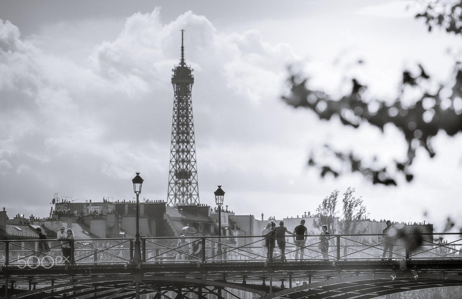 Nikon D810 + Nikon AF-S Nikkor 300mm F4D ED-IF sample photo. In paris photography