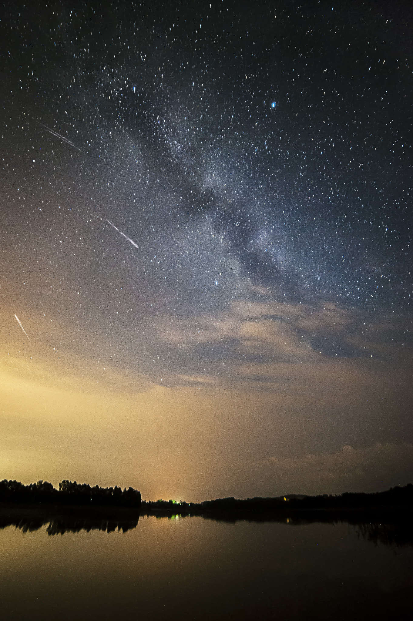 Nikon D3 sample photo. Night and perseids photography