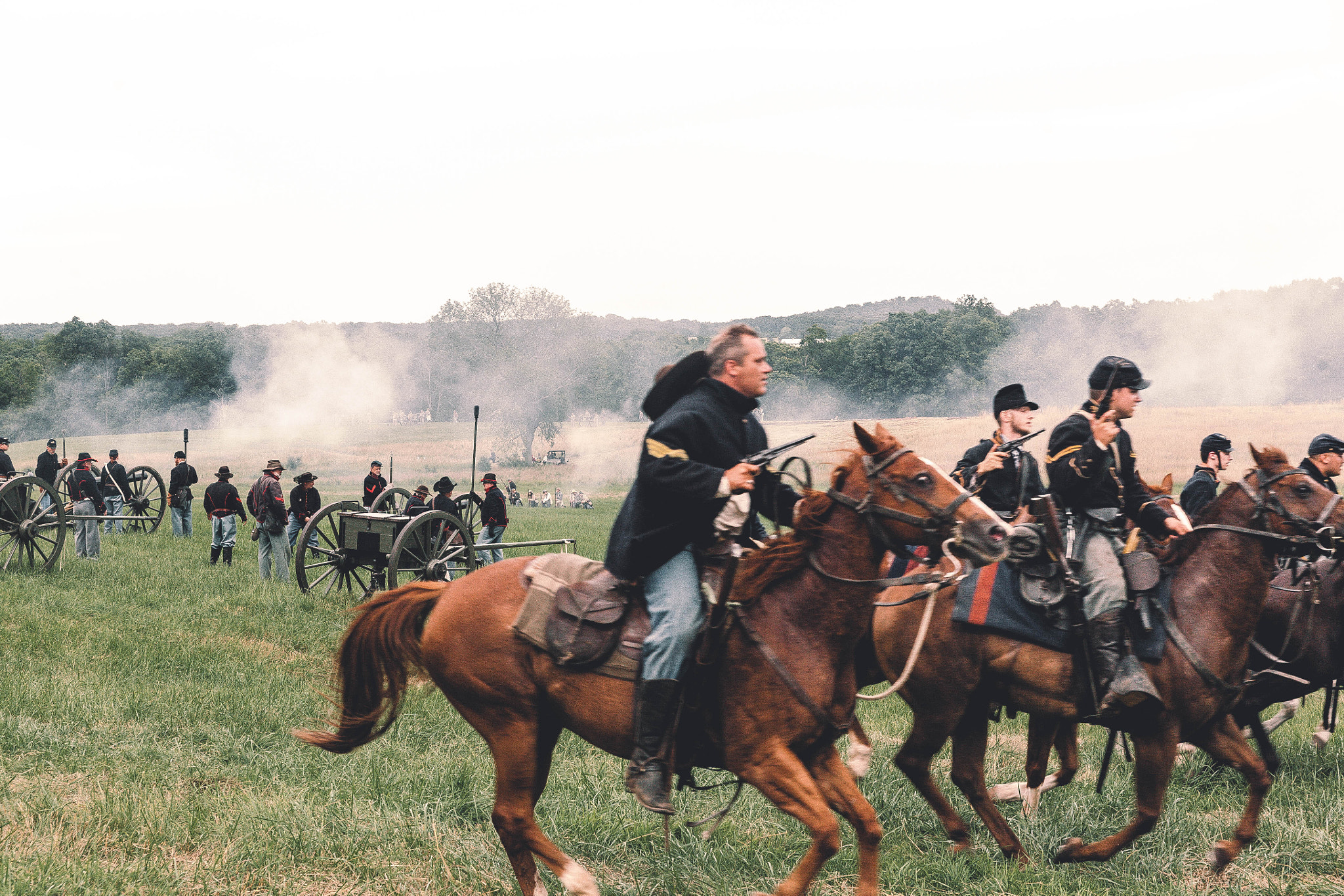 Canon EF 24-70mm F2.8L II USM sample photo. The battle photography
