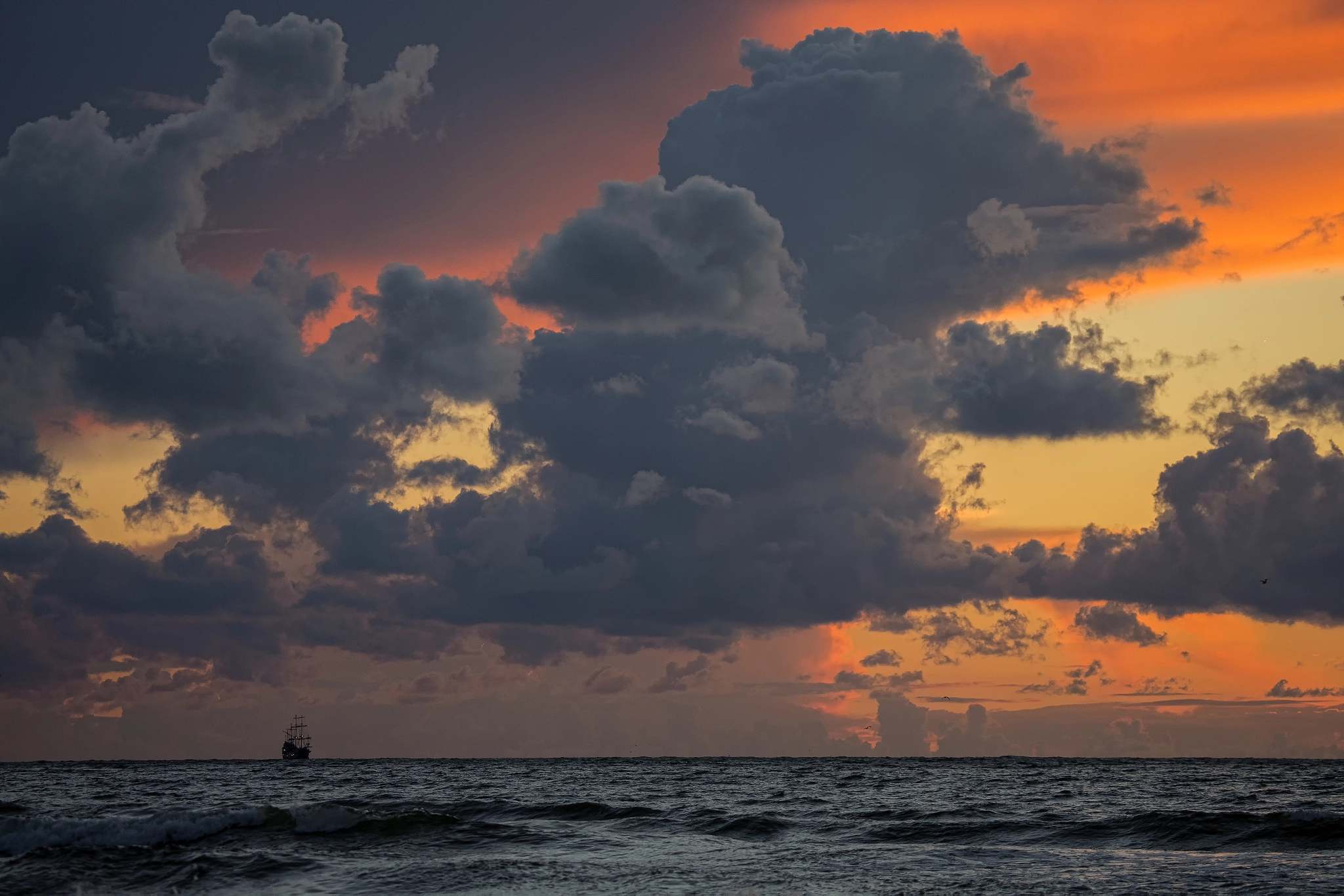 Canon EF 100-400mm F4.5-5.6L IS USM sample photo. Sea photography