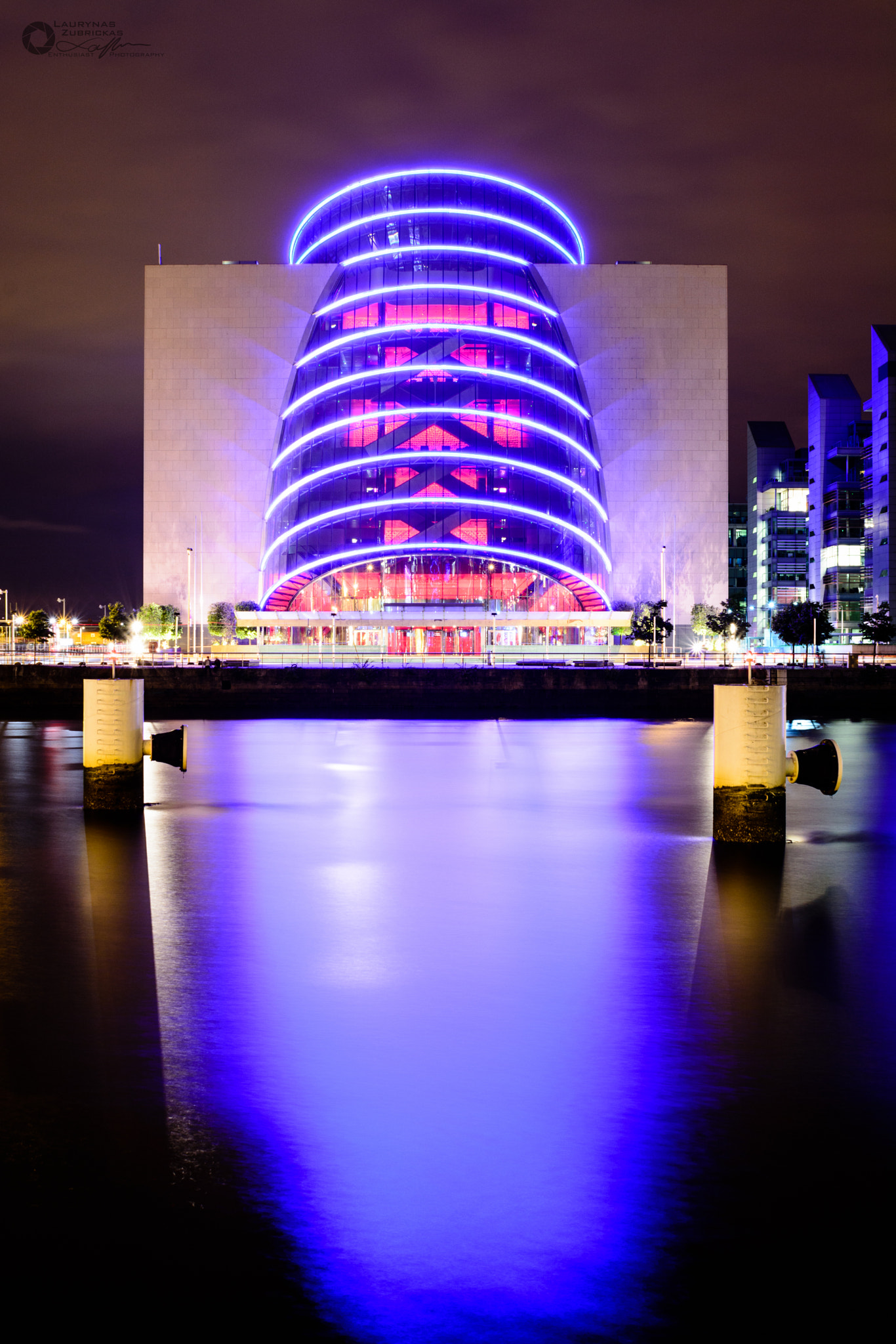 AF Zoom-Nikkor 28-85mm f/3.5-4.5 sample photo. Night lights photography