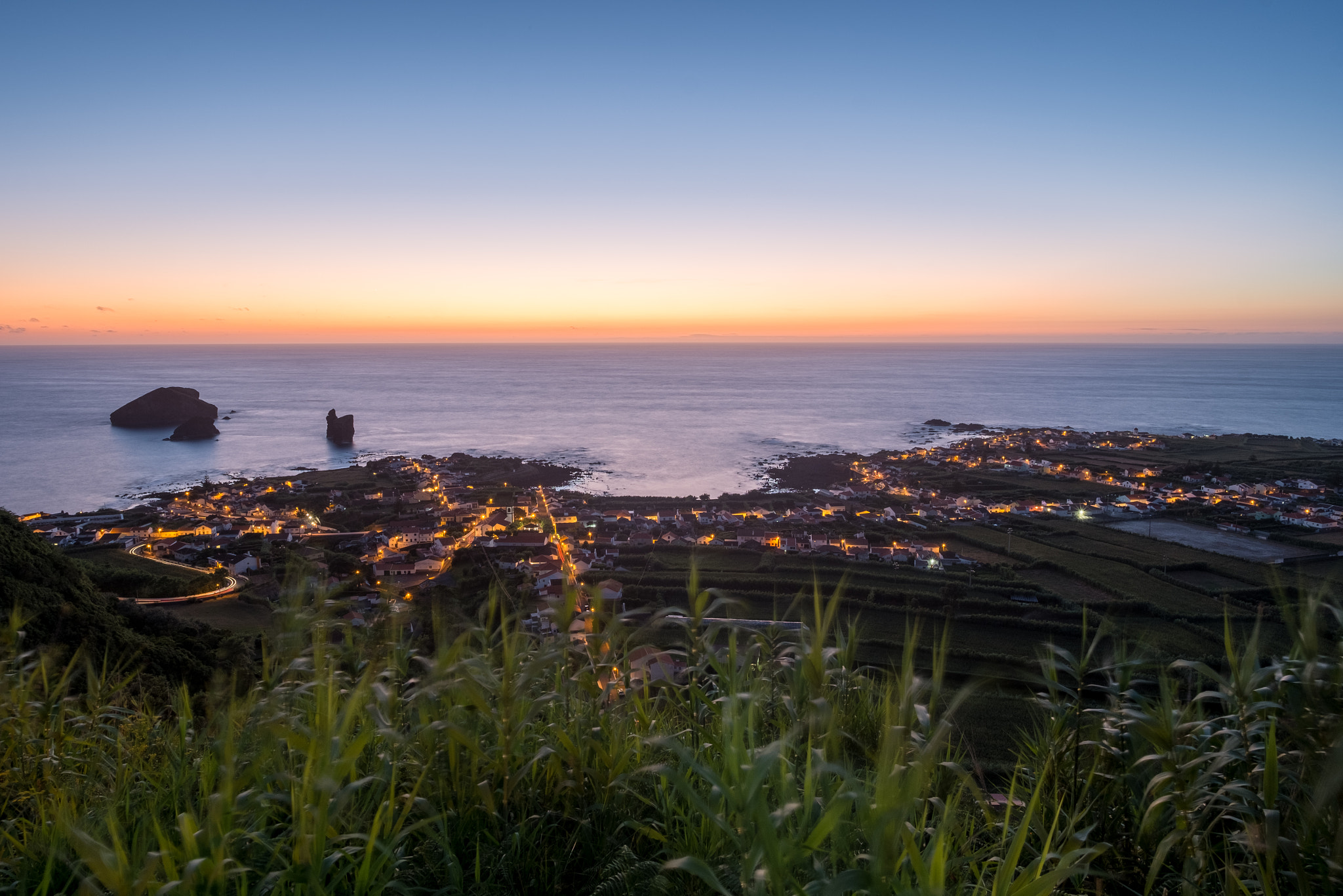 Fujifilm X-Pro1 + Fujifilm XF 14mm F2.8 R sample photo. Mosteiros - açores photography