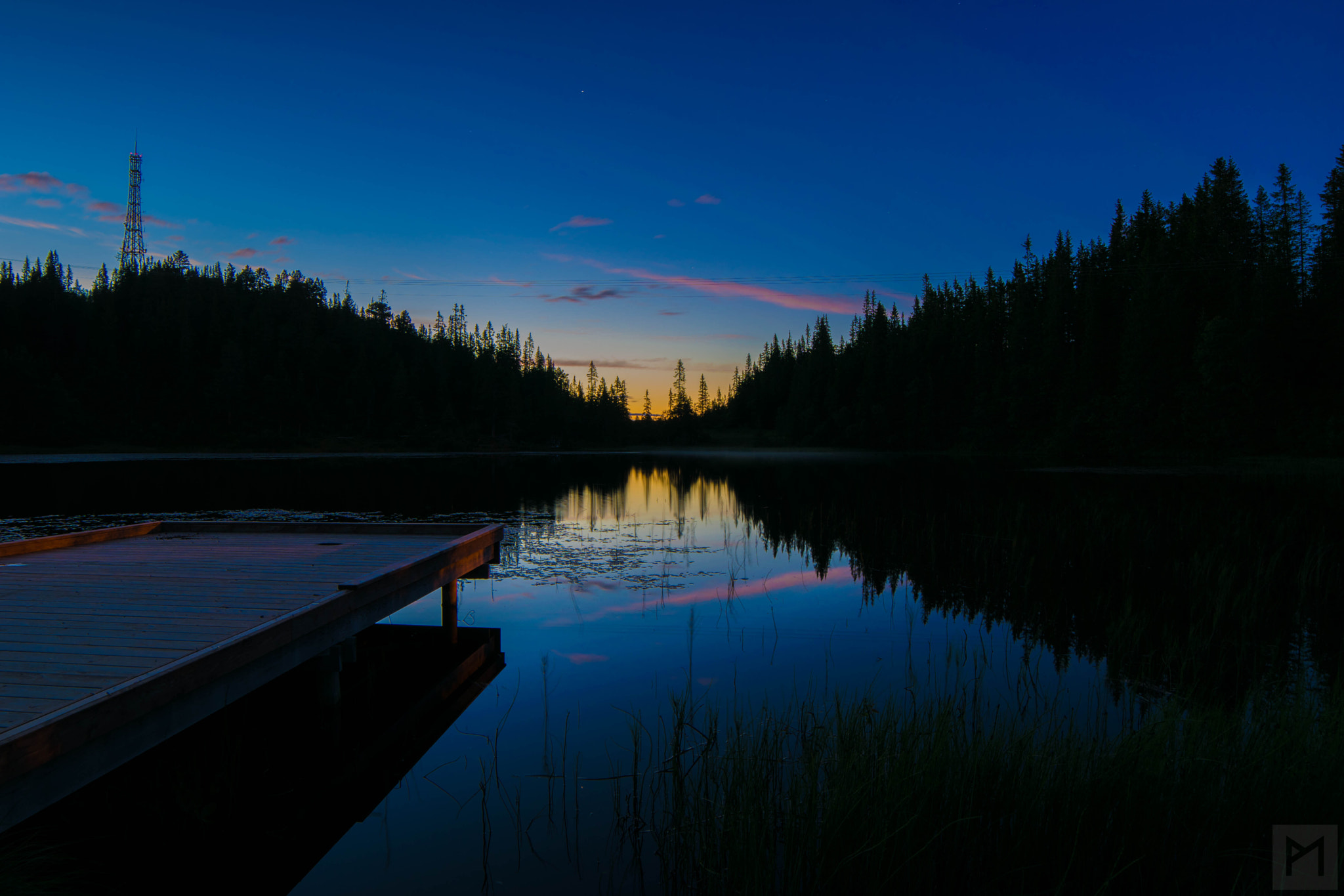 Samyang 14mm F2.8 ED AS IF UMC sample photo. Night reflection photography