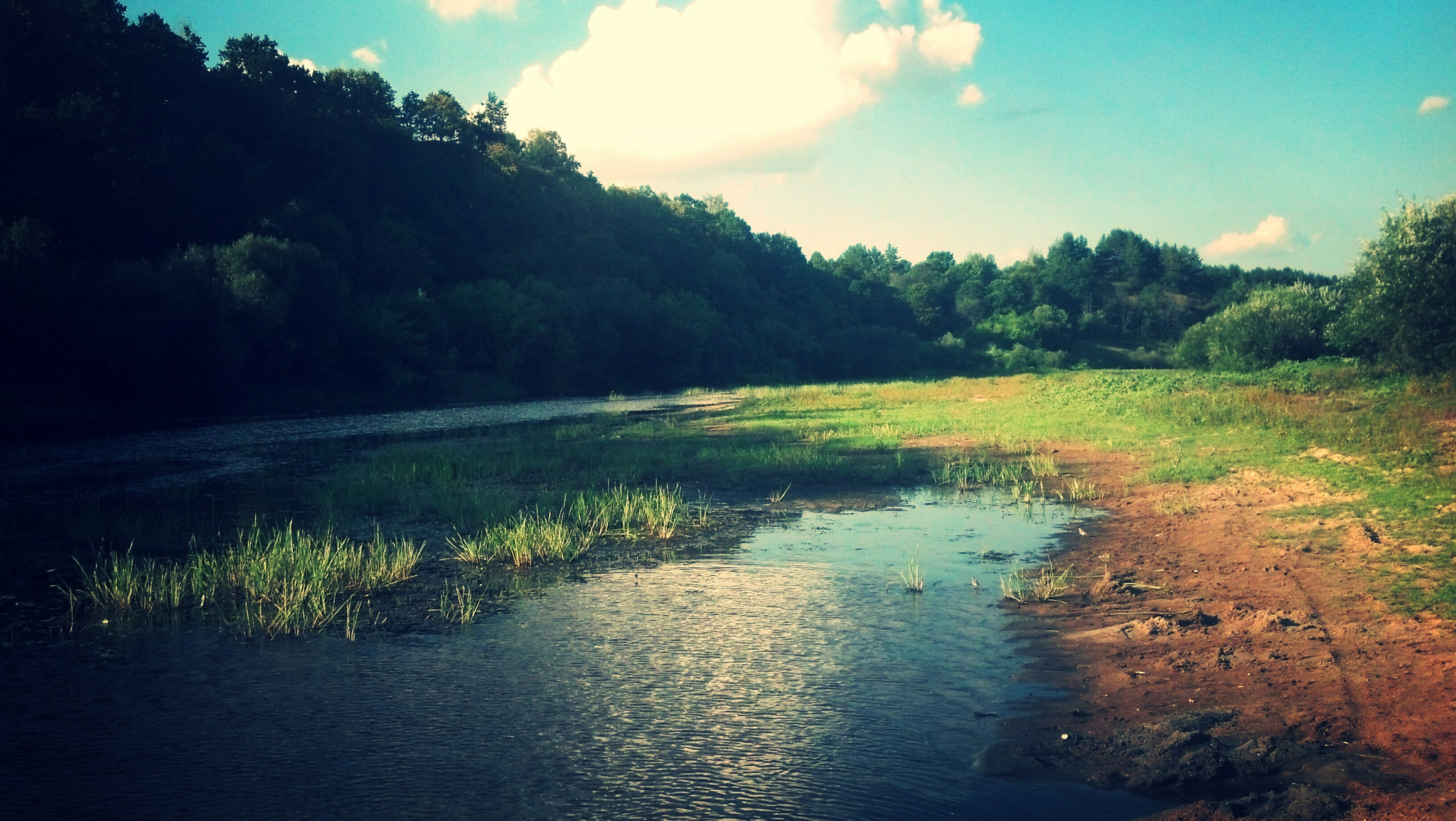 Motorola DROID RAZR sample photo. River photography