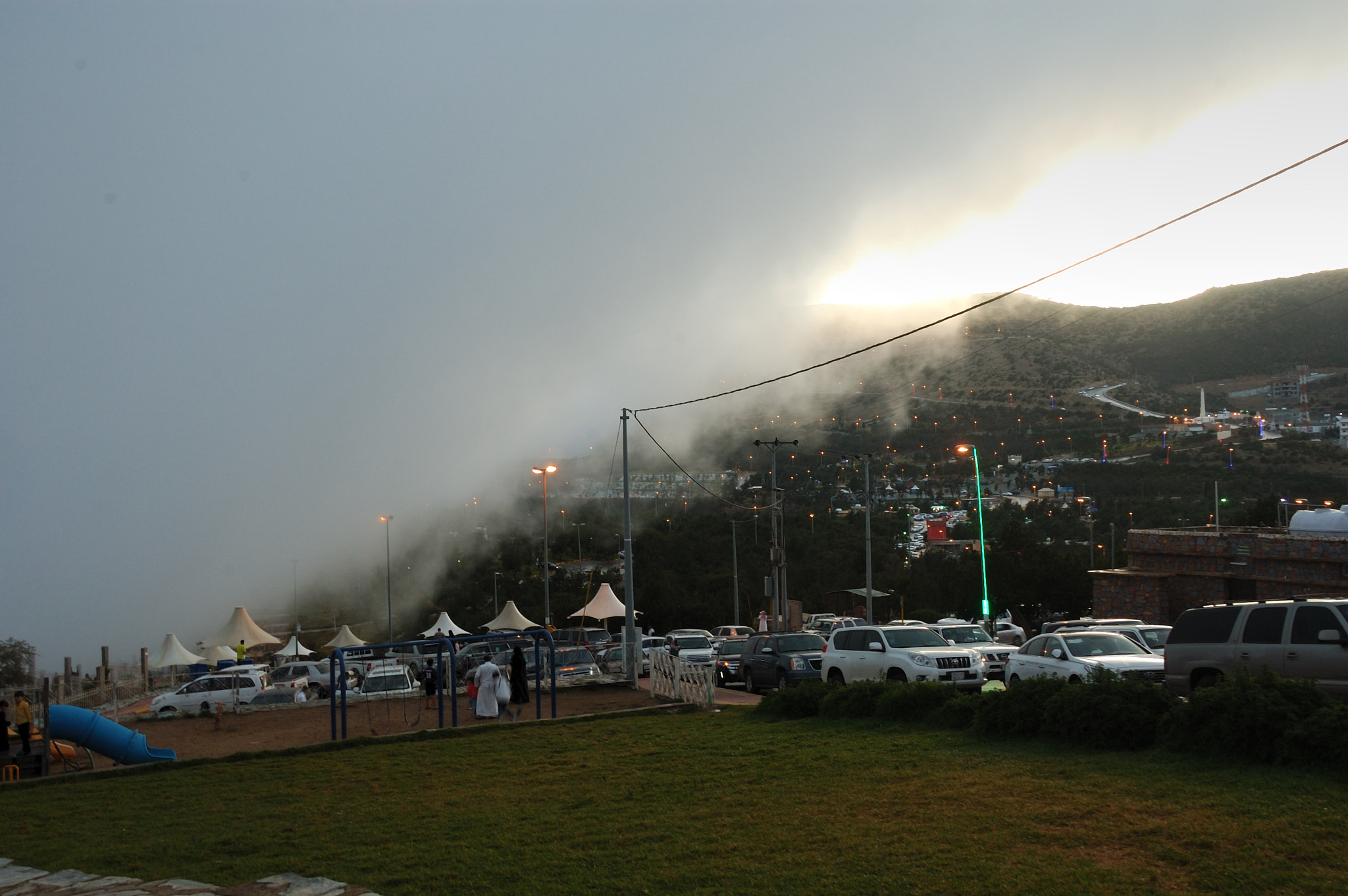 Nikon D70 sample photo. بداية ضباب photography