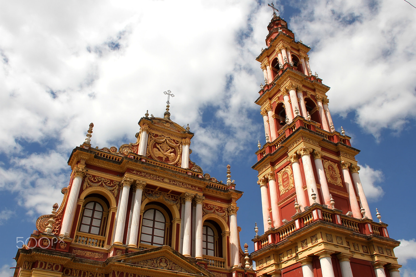 Canon EOS 7D + Sigma 18-50mm F2.8-4.5 DC OS HSM sample photo. Saint francis church in salta photography