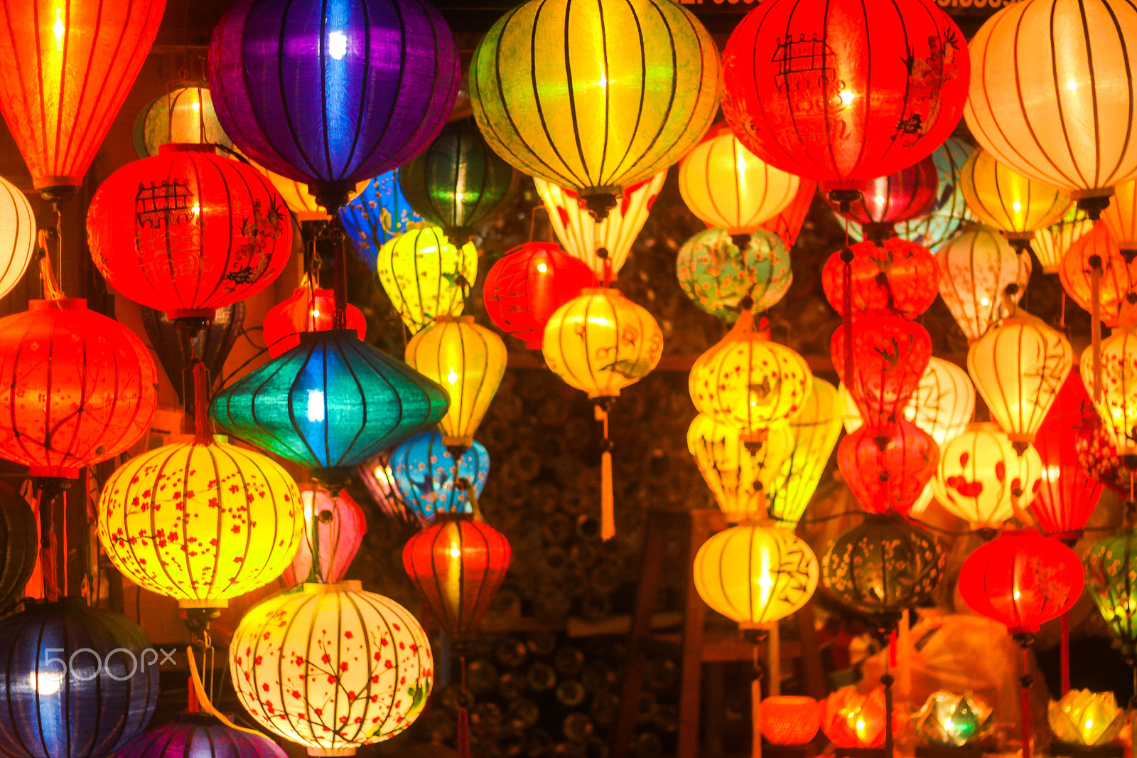 Canon EOS 50D + Canon EF 50mm F1.8 II sample photo. Lantern in hoi an photography