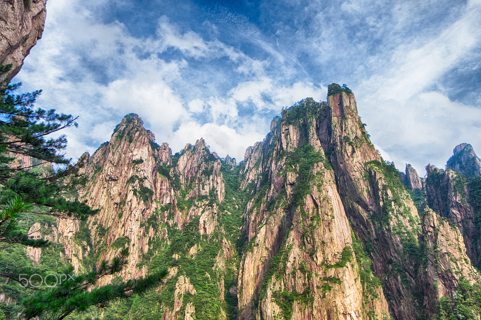 Fujifilm XC 16-50mm F3.5-5.6 OIS sample photo. Nature mountain photography