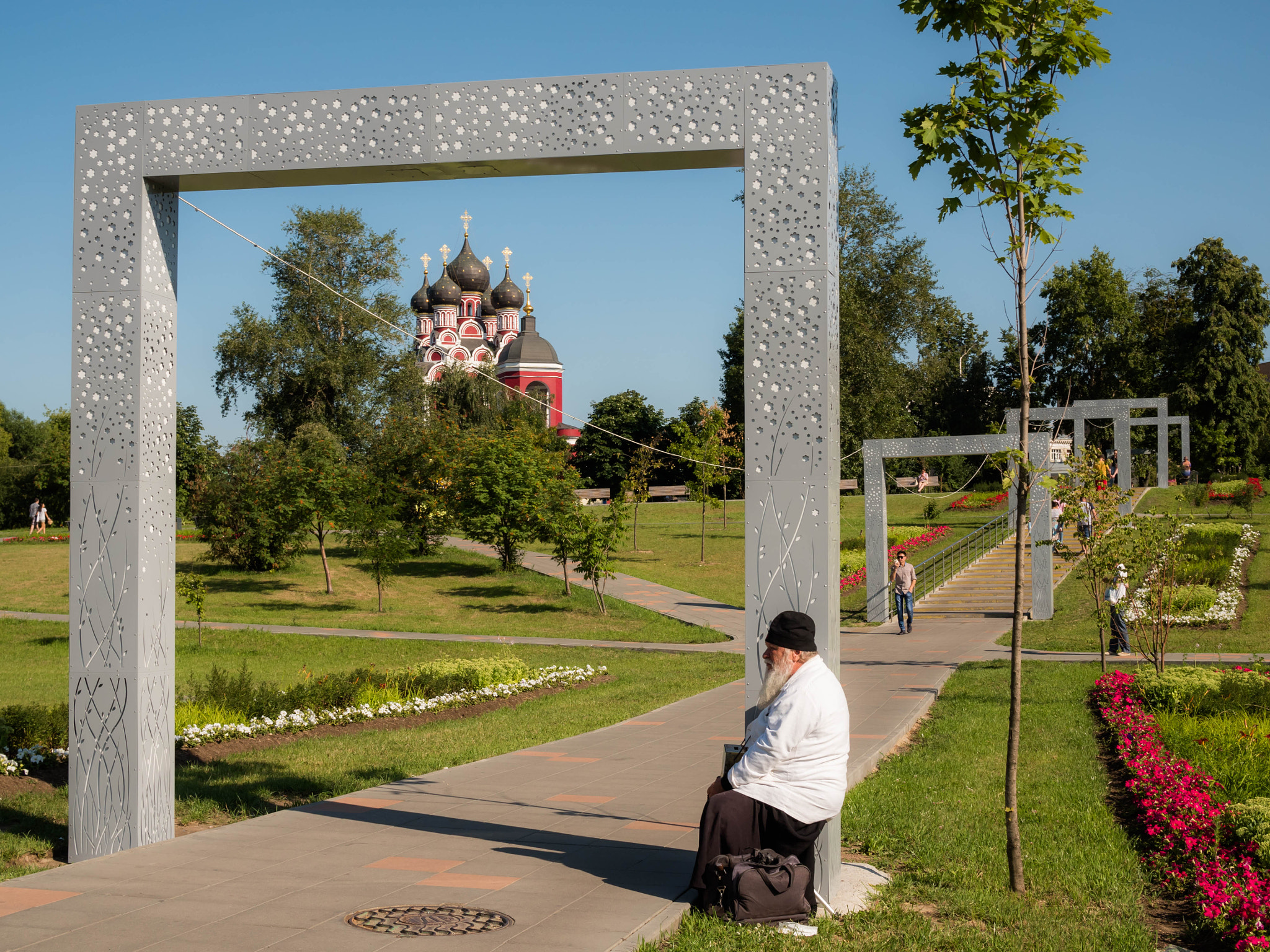 Panasonic Lumix DMC-GH4 + Olympus M.Zuiko Digital 25mm F1.8 sample photo. Gates and curch:) photography