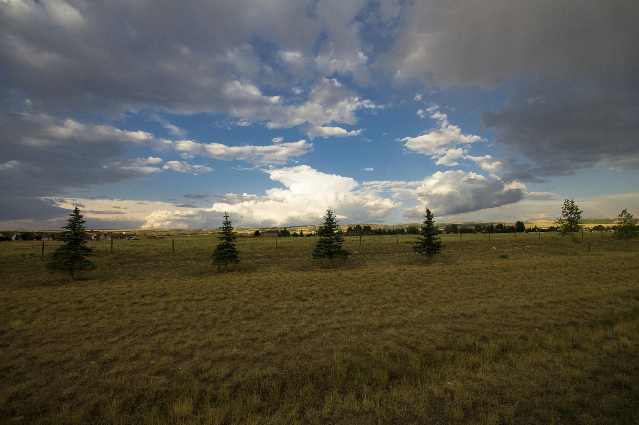 Sigma 10-20mm F4-5.6 EX DC HSM sample photo. Sunset in nebraska - 180 back - color photography