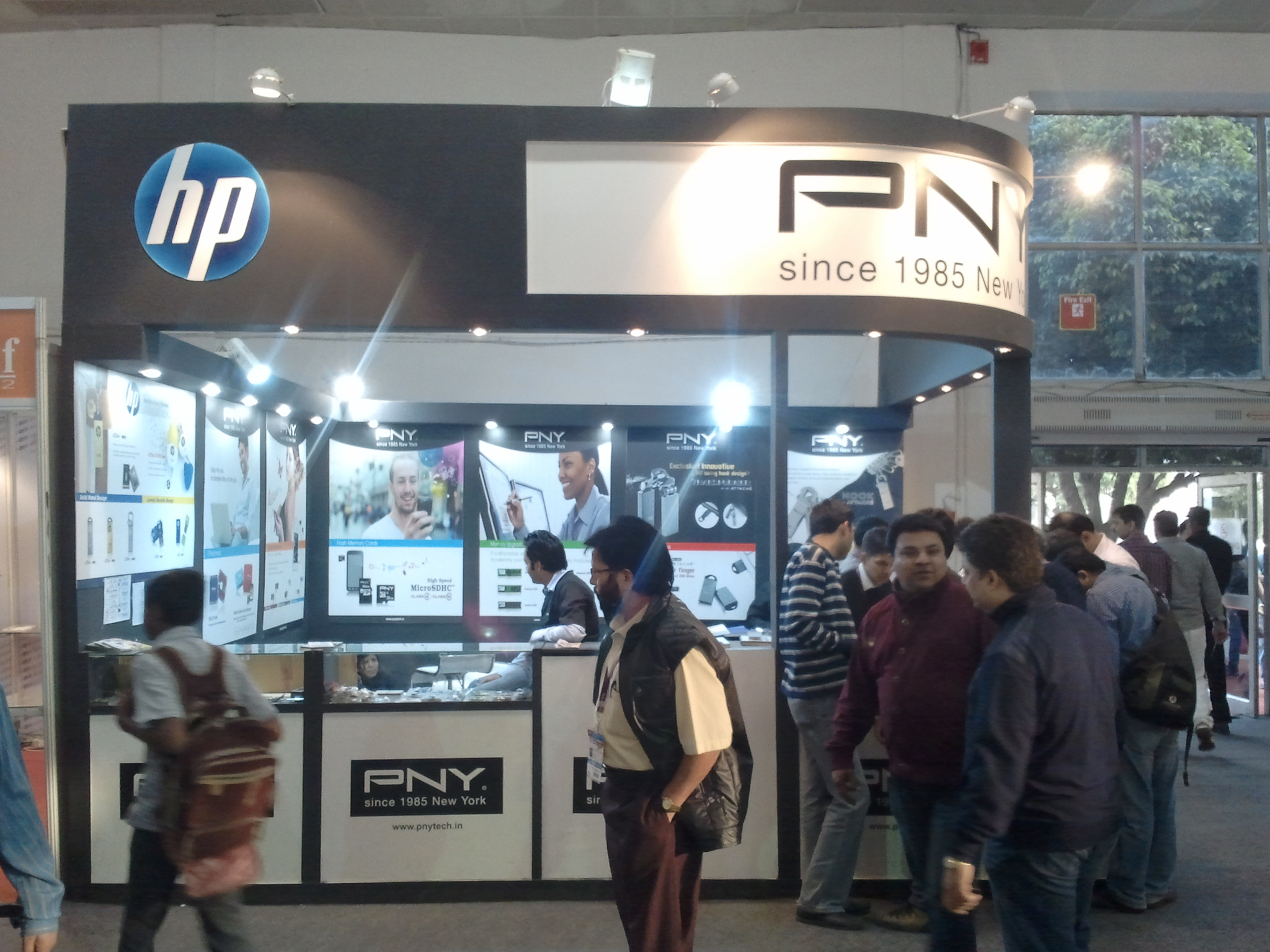 Samsung GT-B7722 sample photo. Exhibition stand design for hp at iitf – 2012 photography