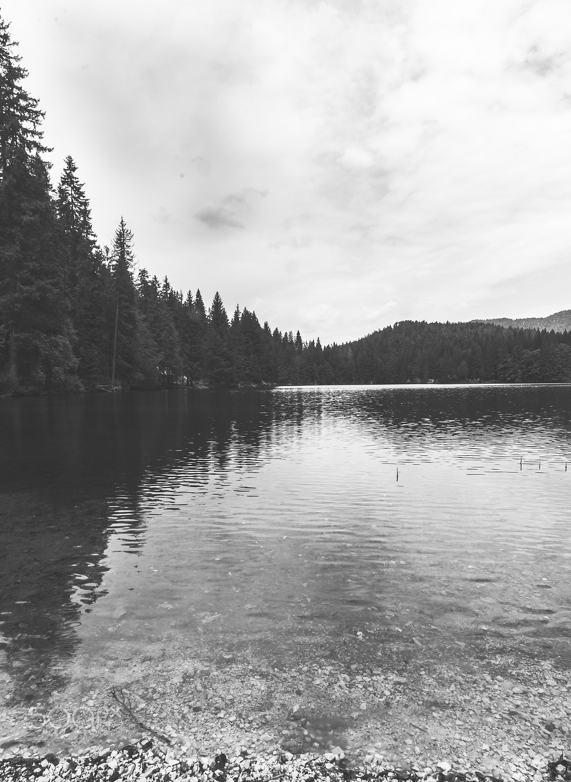 Sigma 8-16mm F4.5-5.6 DC HSM sample photo. A lake in the mountains photography