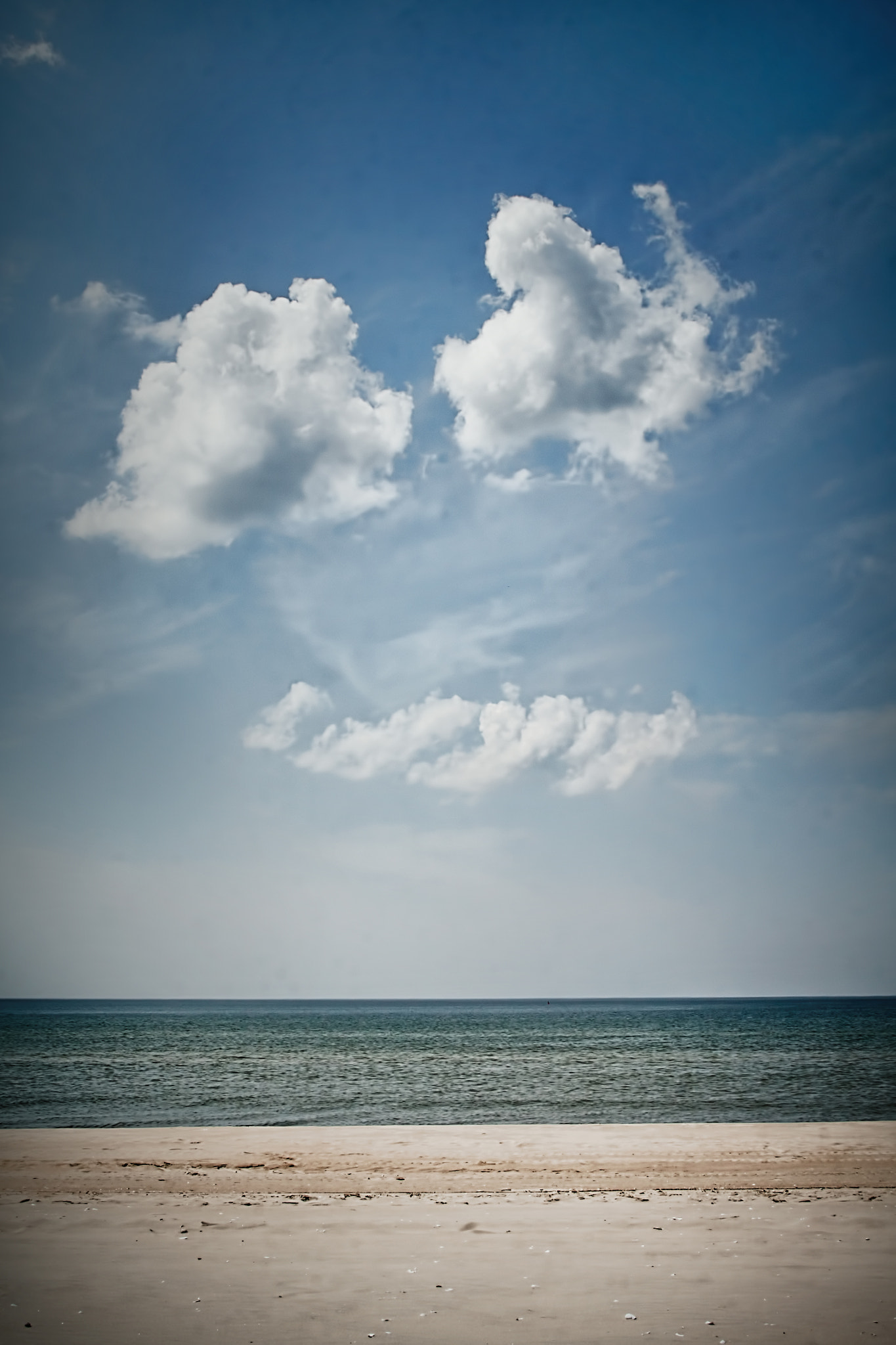 Canon EOS 50D sample photo. Happy sky photography