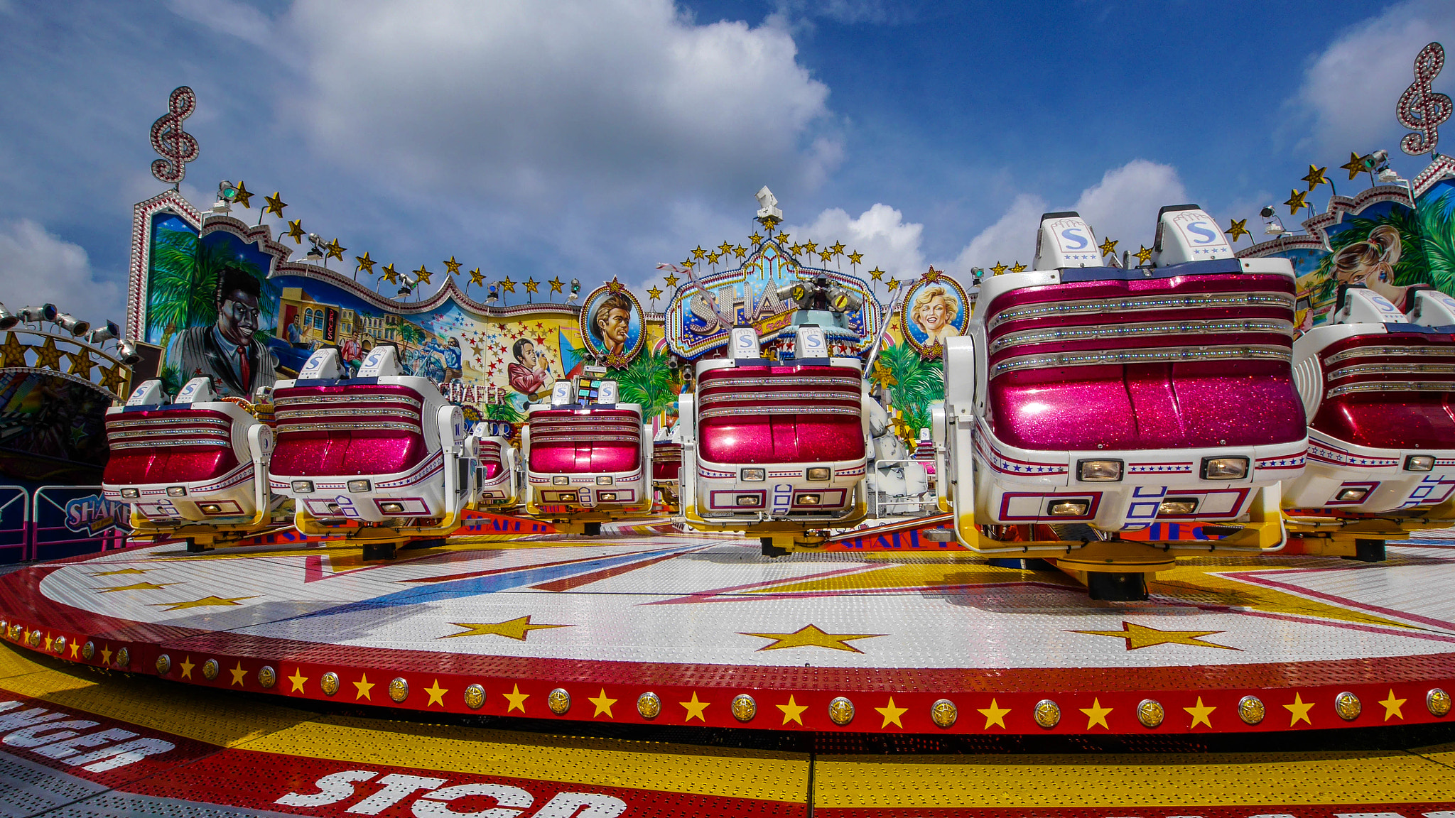 Panasonic Lumix DMC-G6 + OLYMPUS M.9-18mm F4.0-5.6 sample photo. Cranger kirmes photography