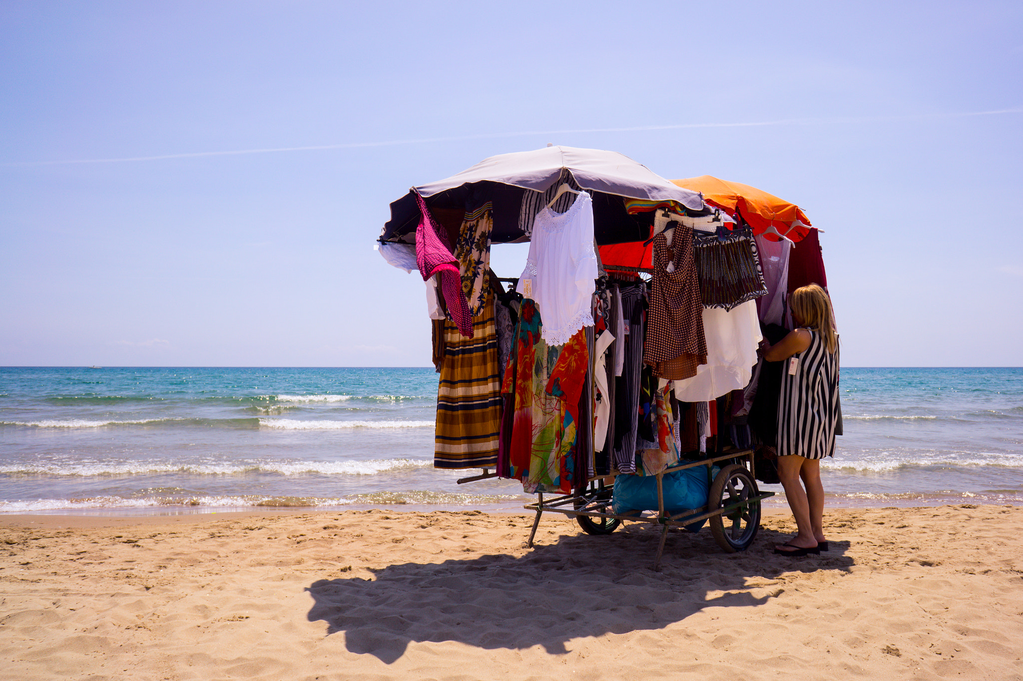 Sony Alpha NEX-7 + Sony E 16mm F2.8 sample photo. Sperlonga beach photography