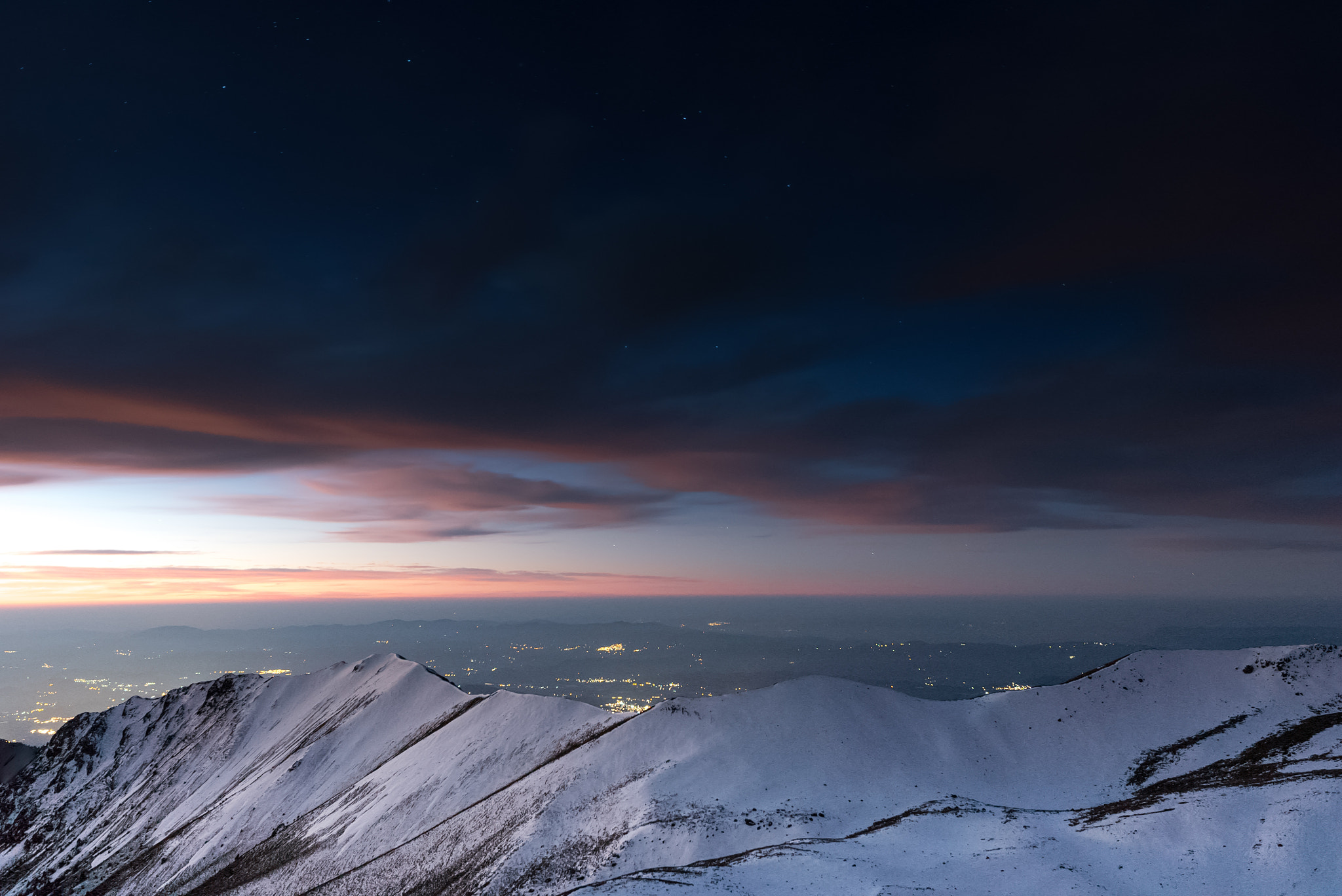 Sony a7S + Sony Vario-Sonnar T* 16-35mm F2.8 ZA SSM sample photo. The ending of the night photography