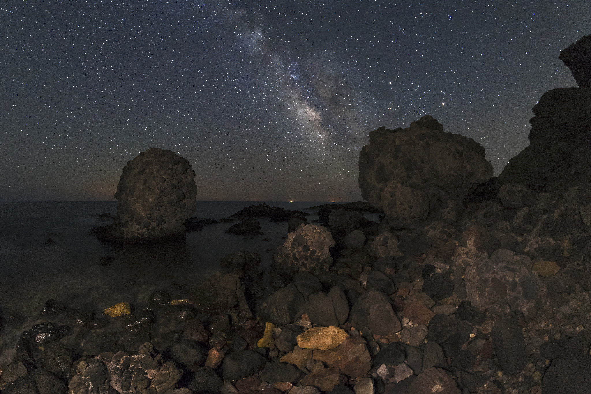 Samyang 12mm F2.8 ED AS NCS Fisheye sample photo. Half moon beach photography