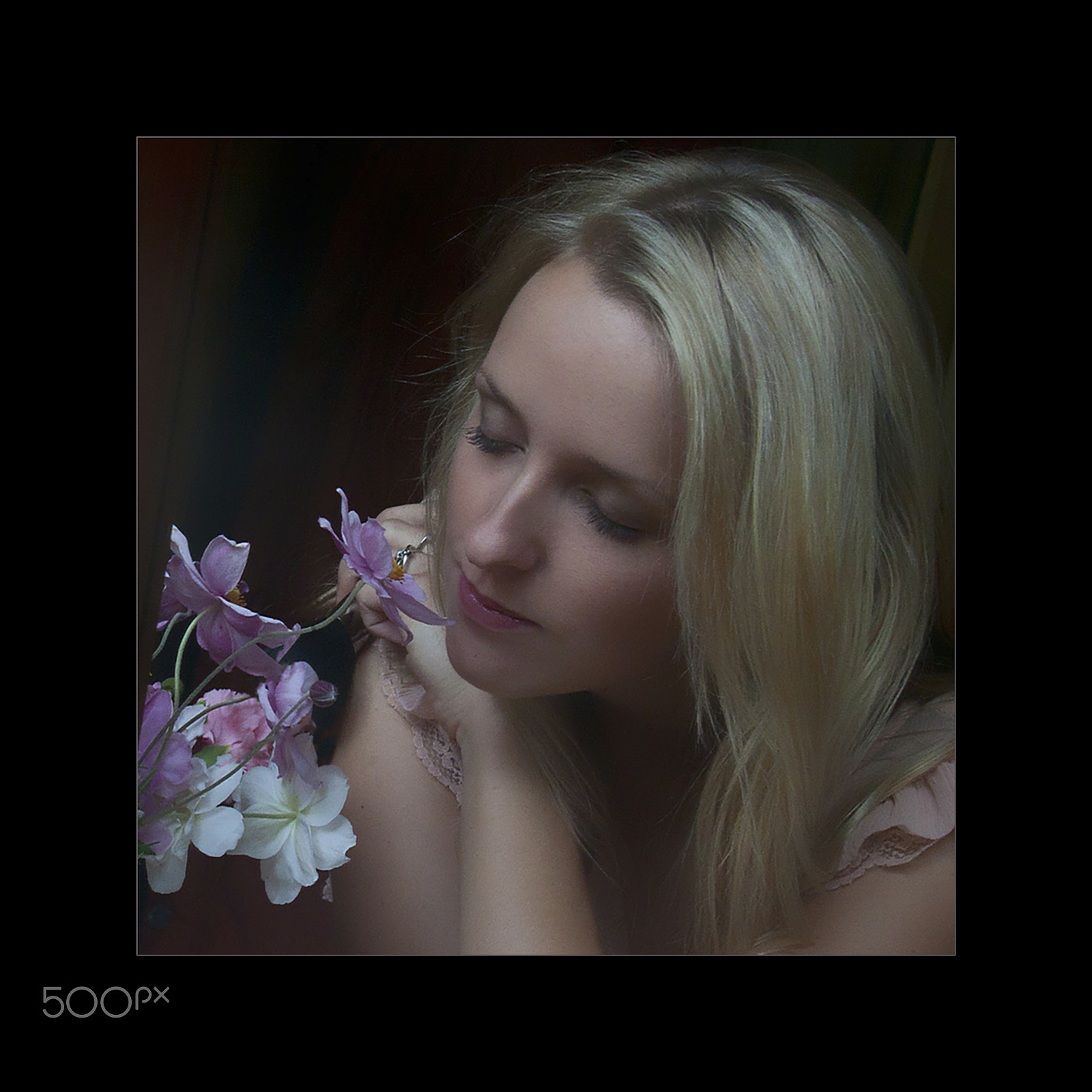 Sigma 18-125mm F3.8-5.6 DC OS HSM sample photo. Double beauty photography