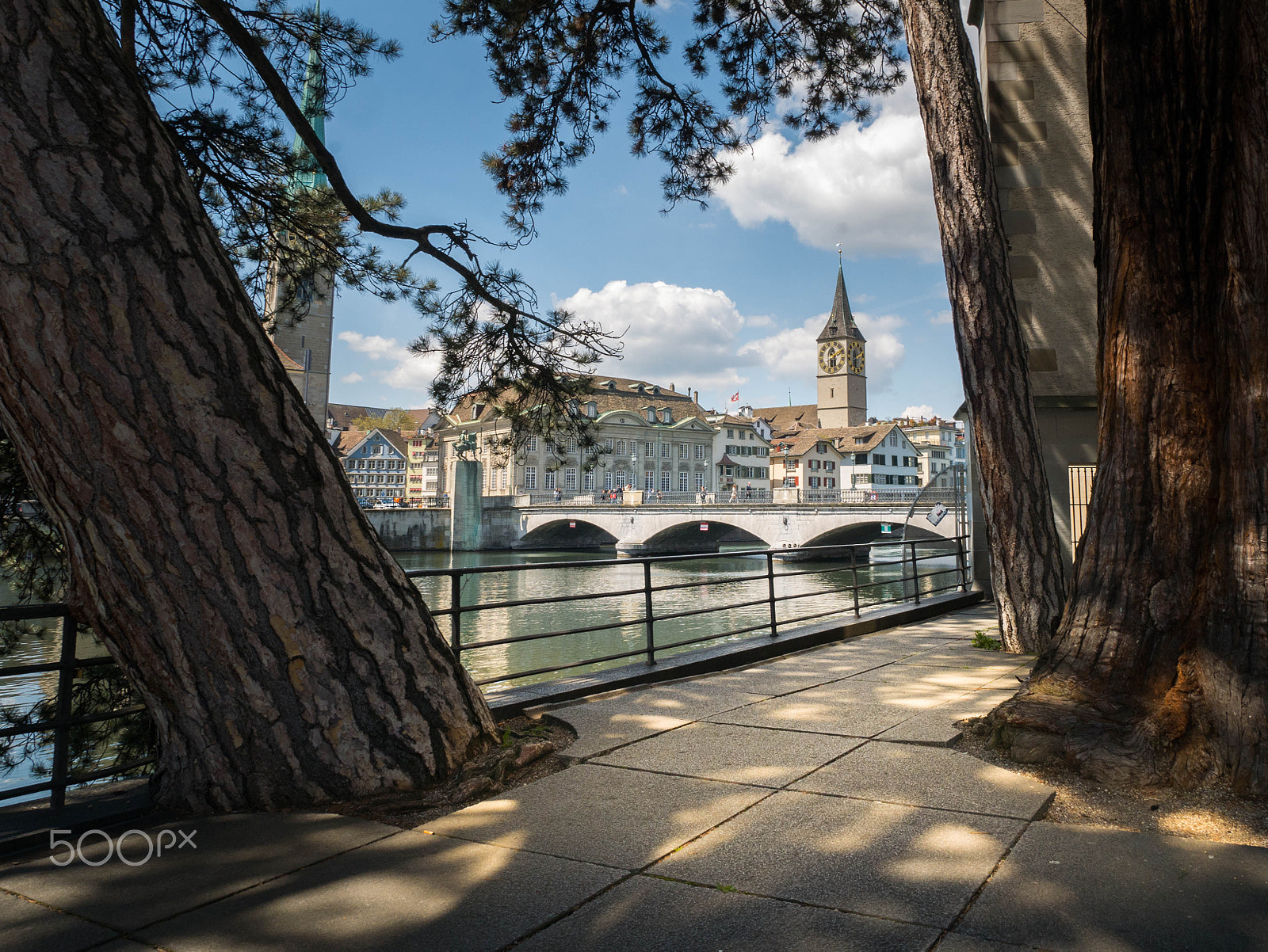 Panasonic Lumix DMC-GX7 sample photo. Zurich city photography