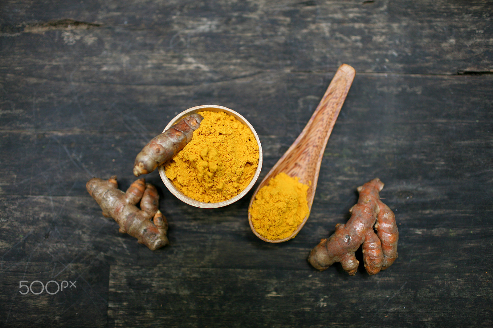 Canon EOS 5D + Canon EF 35mm F1.4L USM sample photo. Spices photography