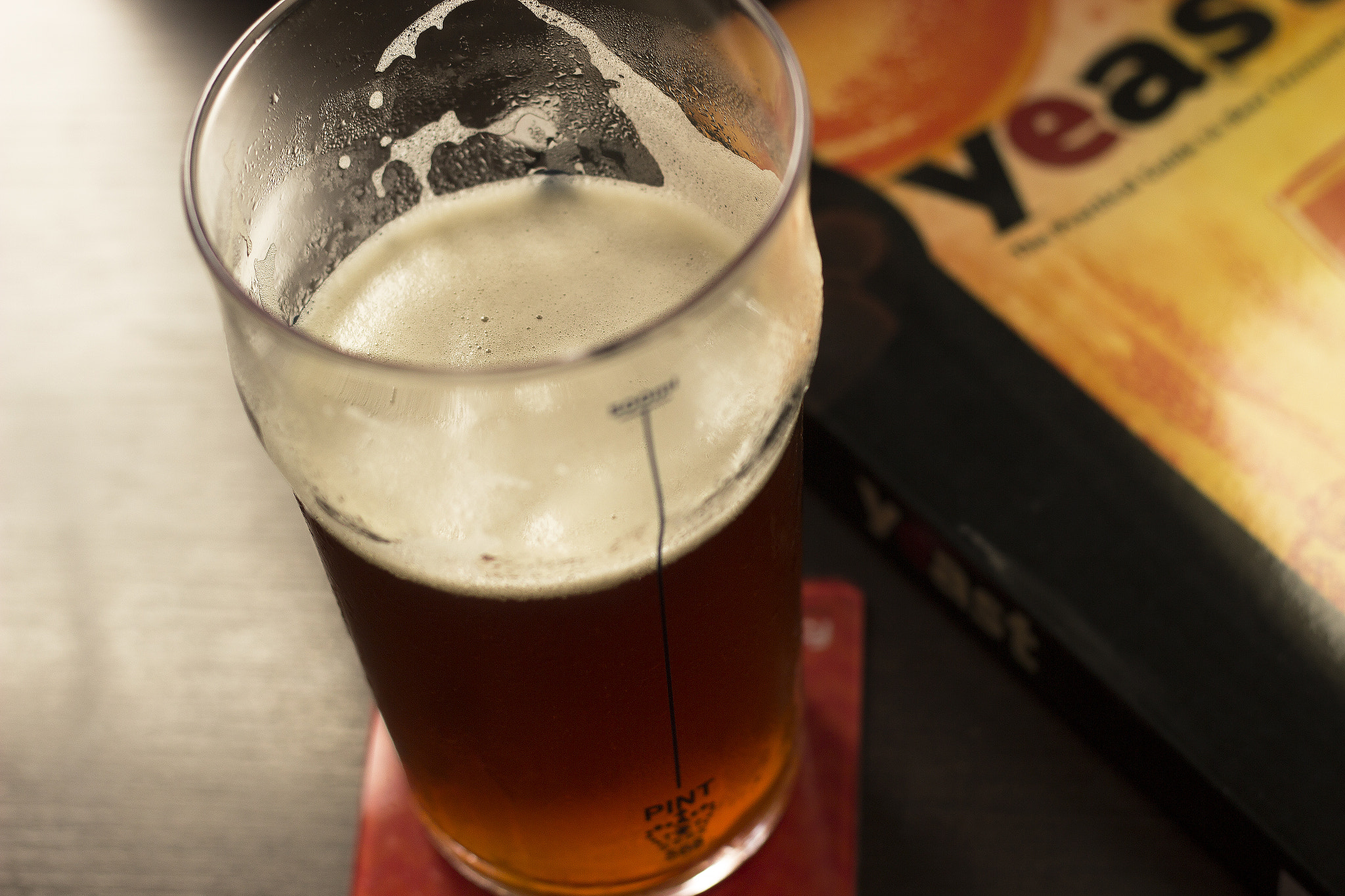 Canon EF 50mm F1.8 II sample photo. Beer pint photography