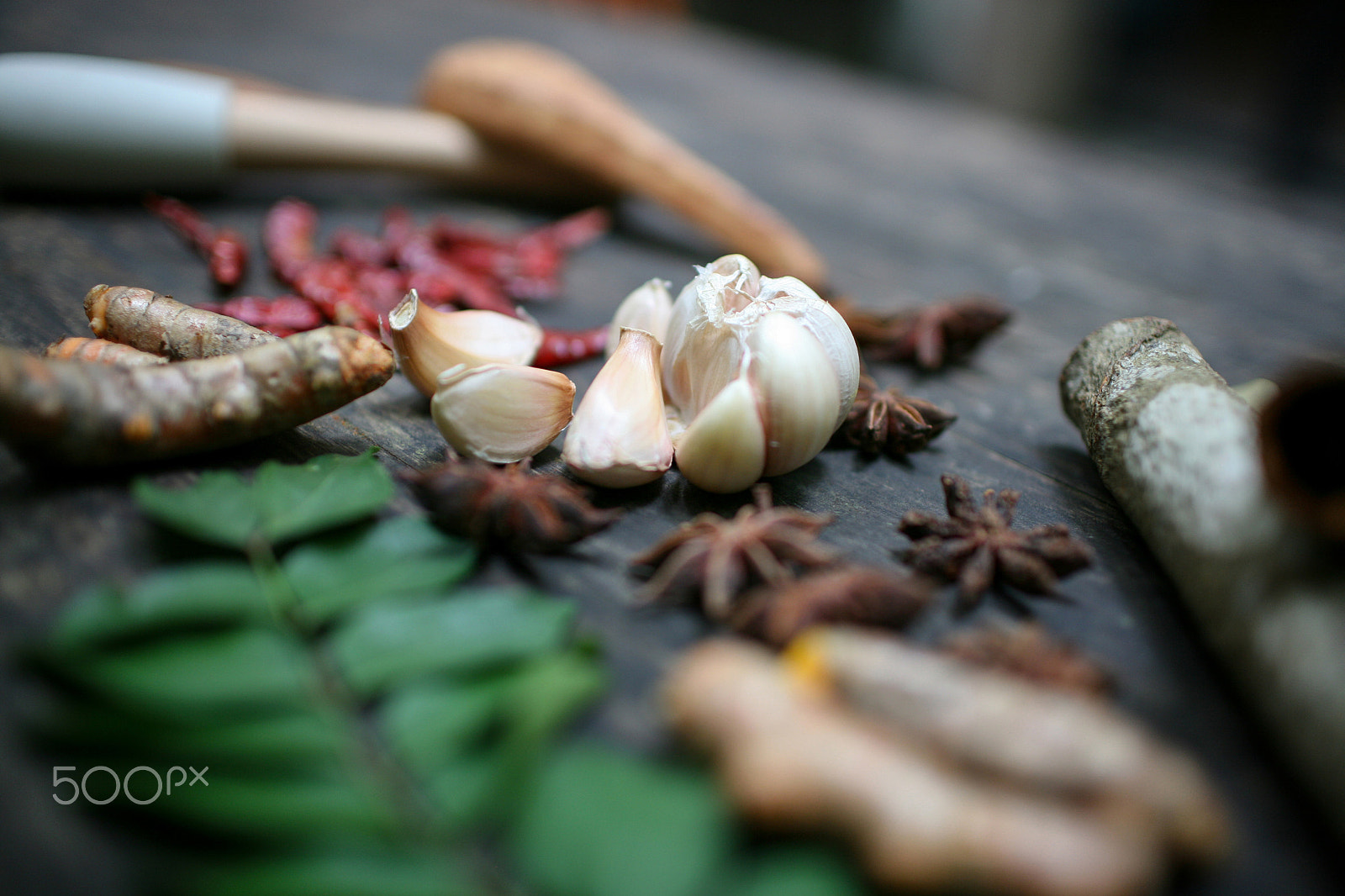 Canon EOS 5D + Canon EF 35mm F1.4L USM sample photo. Spices photography