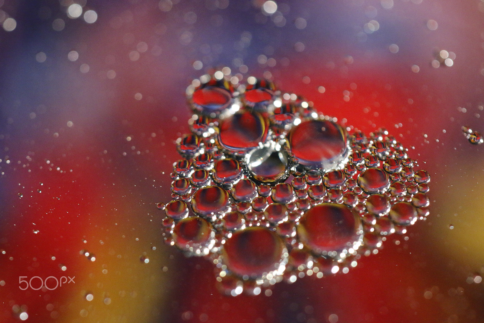 Sigma APO Macro 180mm F2.8 EX DG OS HSM sample photo. Colourful bubbles photography