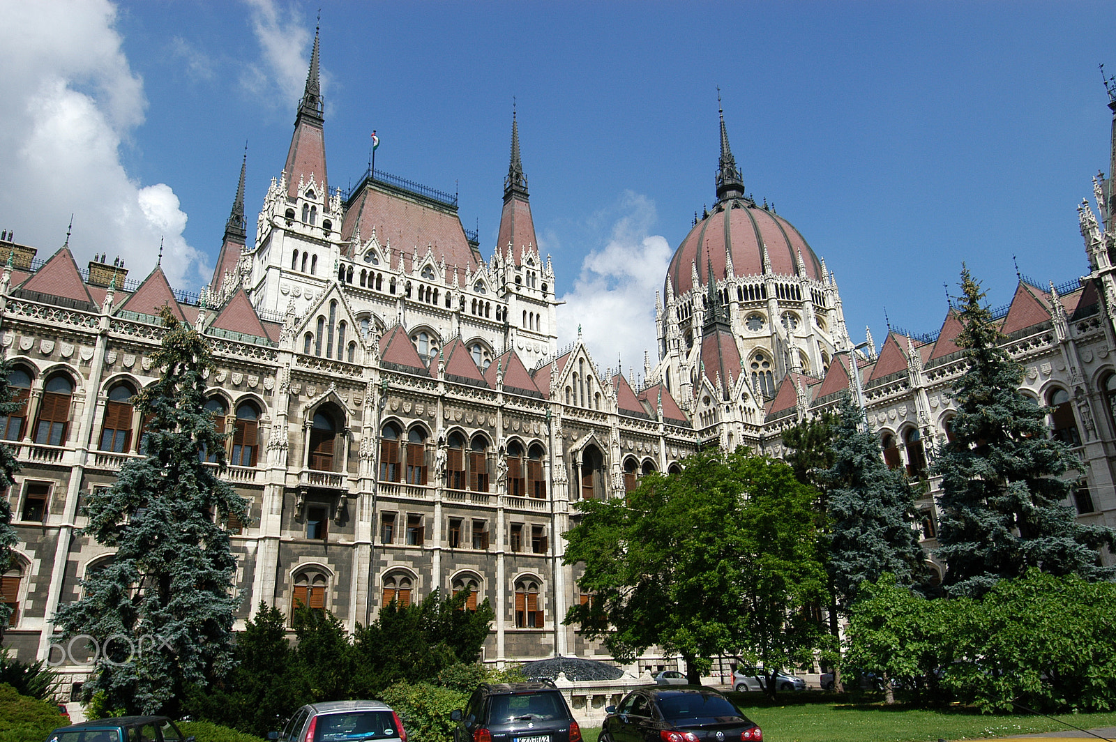 Nikon D100 sample photo. Budapest . parliament photography