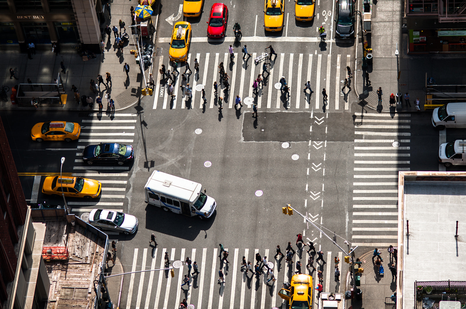 Nikon D700 + AF DC-Nikkor 135mm f/2D sample photo. Intersection | nyc photography