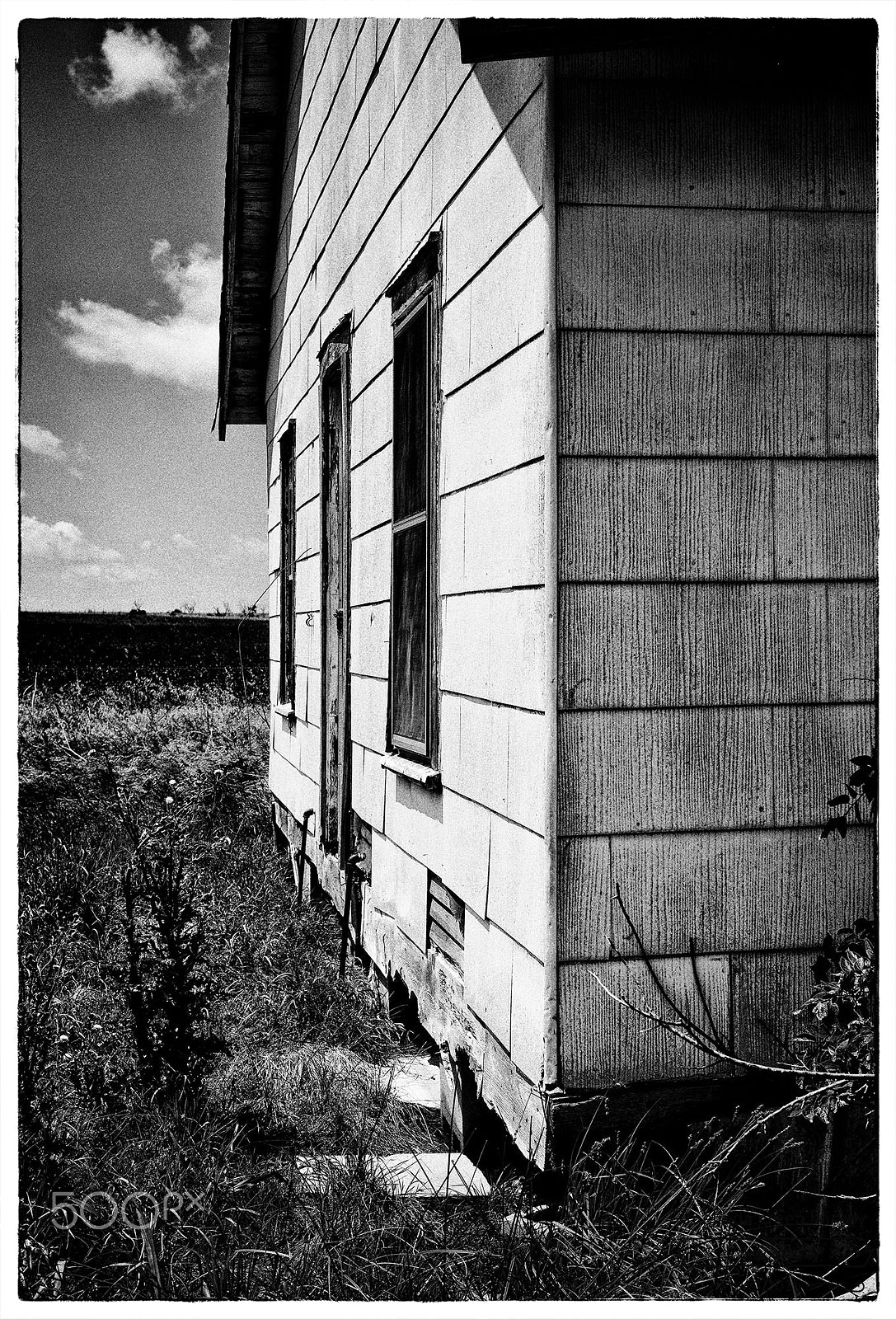 Leica Summarit-M 50mm F2.4 sample photo. Toward the end, things were falling apart photography