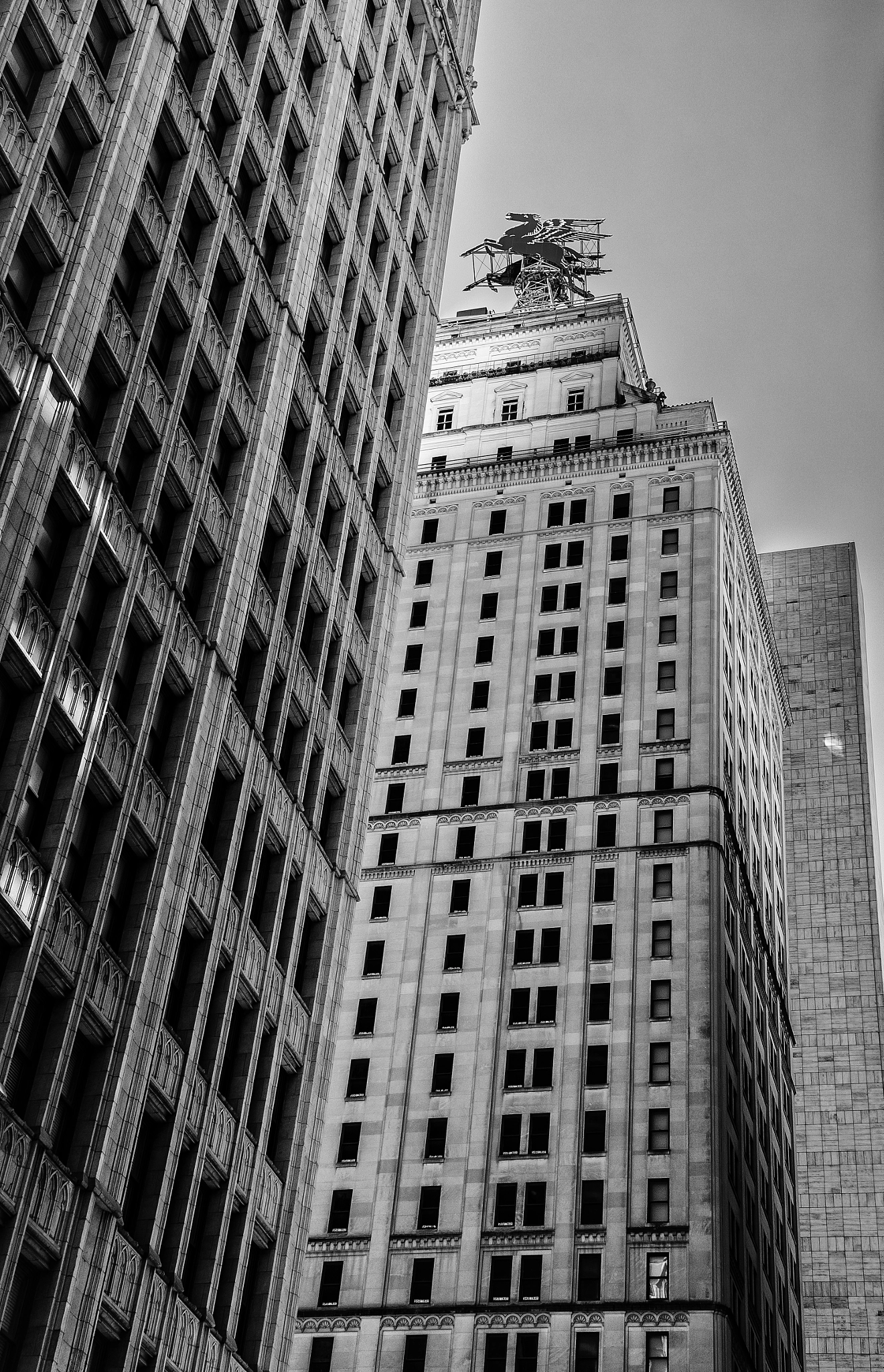 ZEISS Touit 32mm F1.8 sample photo. Pegasus flies over dallas photography