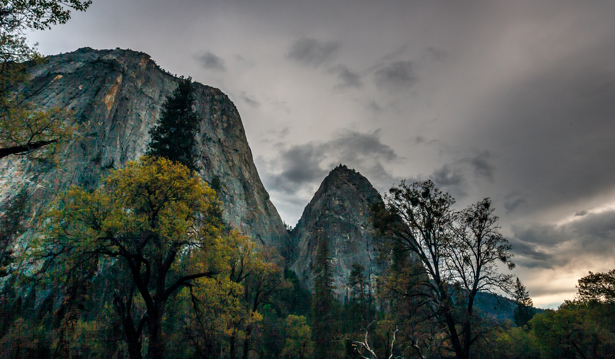 Canon EOS-1D Mark II sample photo. Yosemite photography
