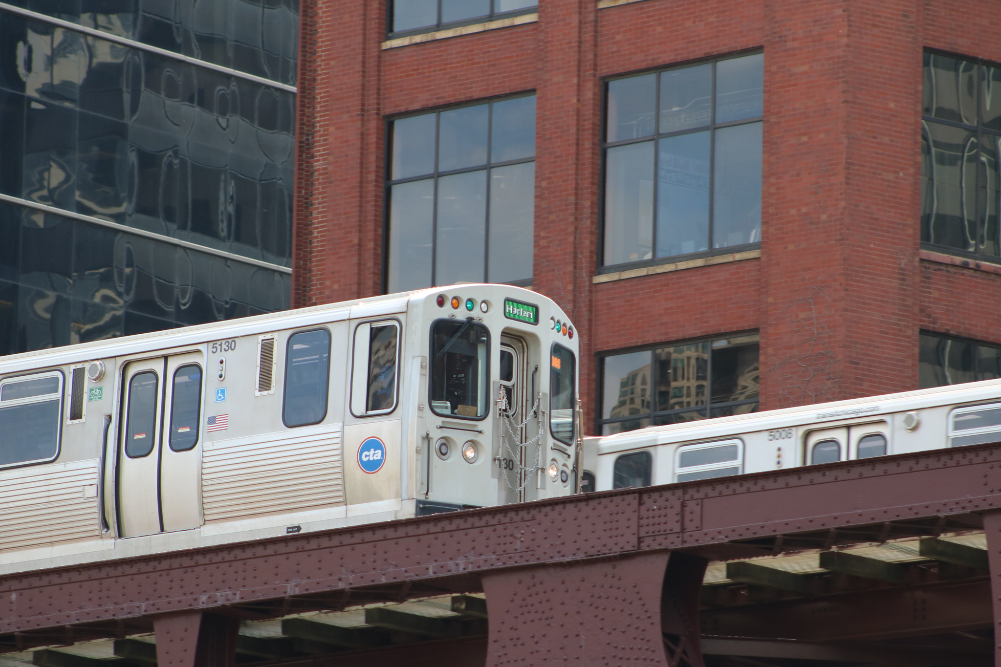 Canon EOS 750D (EOS Rebel T6i / EOS Kiss X8i) + EF75-300mm f/4-5.6 sample photo. Chicago metro photography