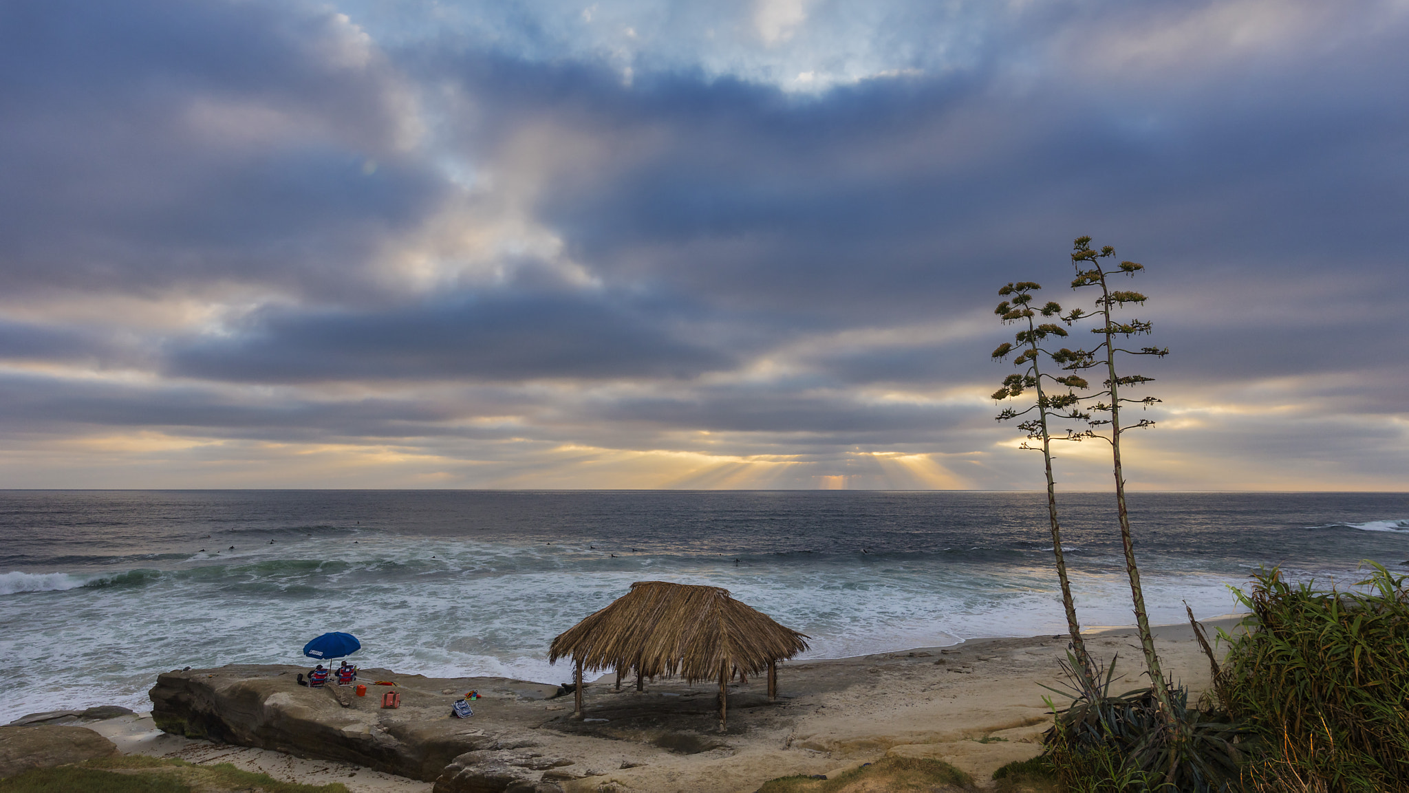 Canon EOS 5DS + Canon EF 300mm f/2.8L sample photo. Sunset at windansea photography