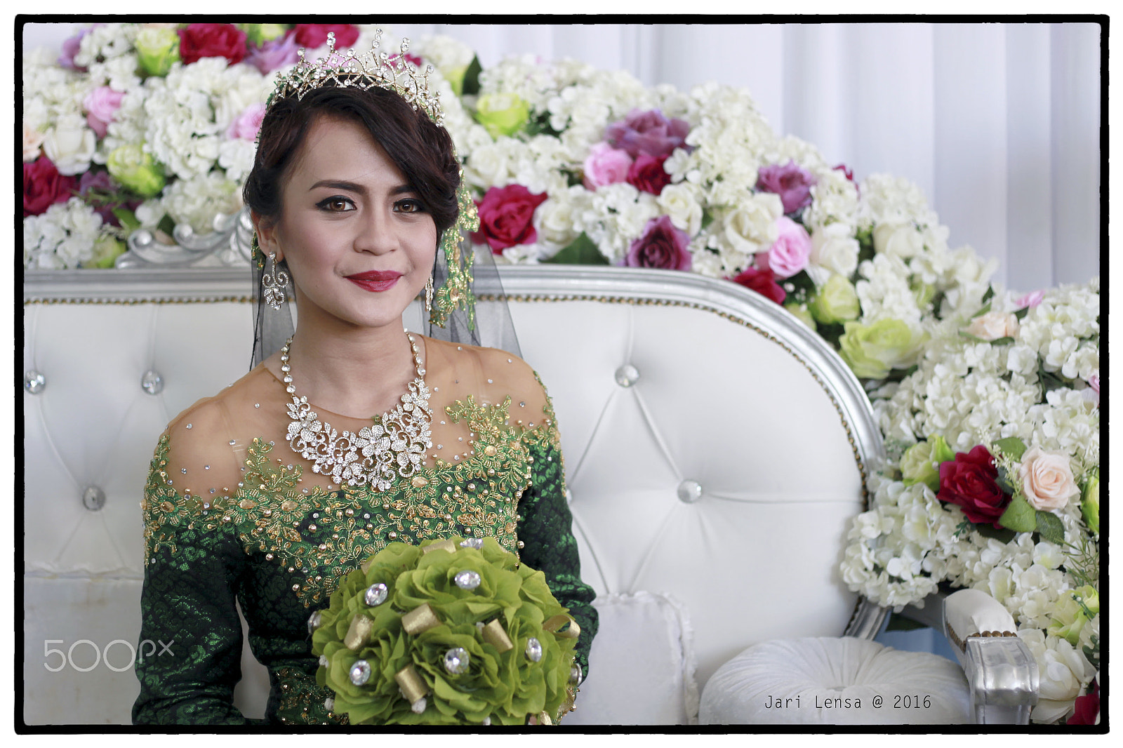 Canon EOS 5D Mark II + Canon EF 50mm F1.8 II sample photo. Wedding malay photography